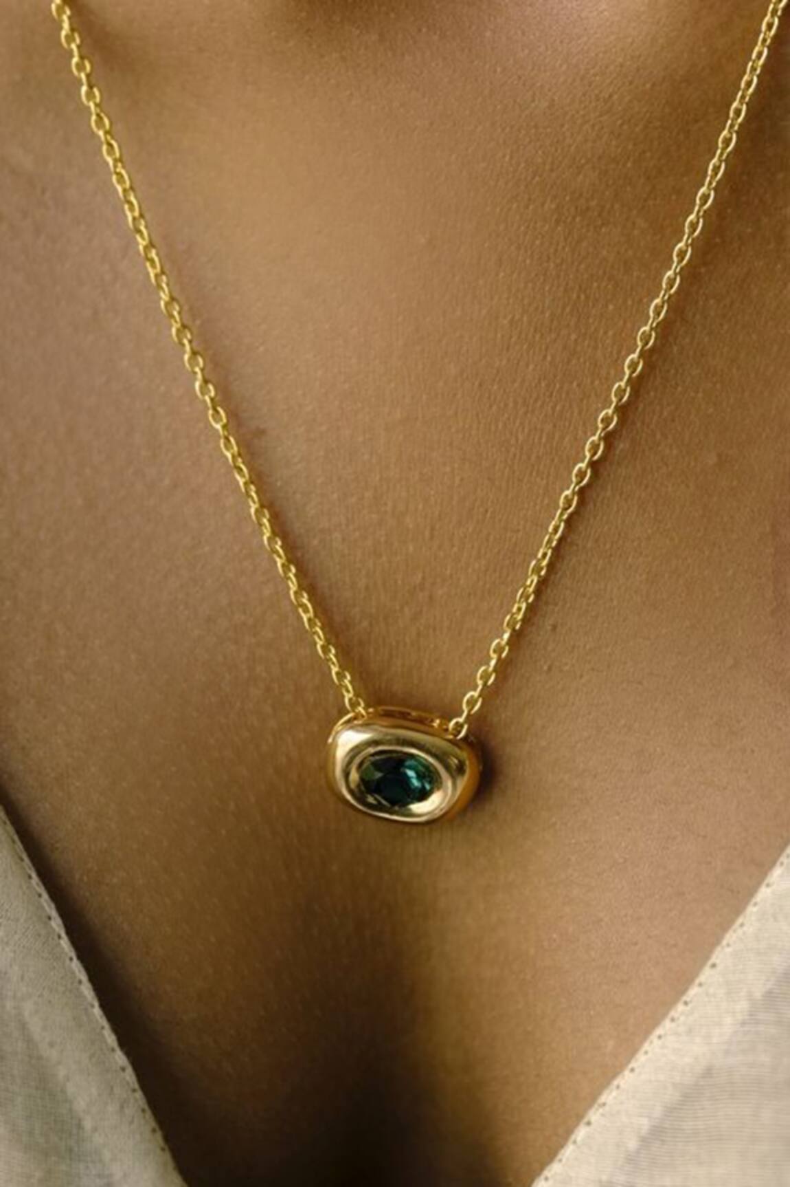 Esme By Aashna Dalmia Gold Plated Purple Pendant Necklace 