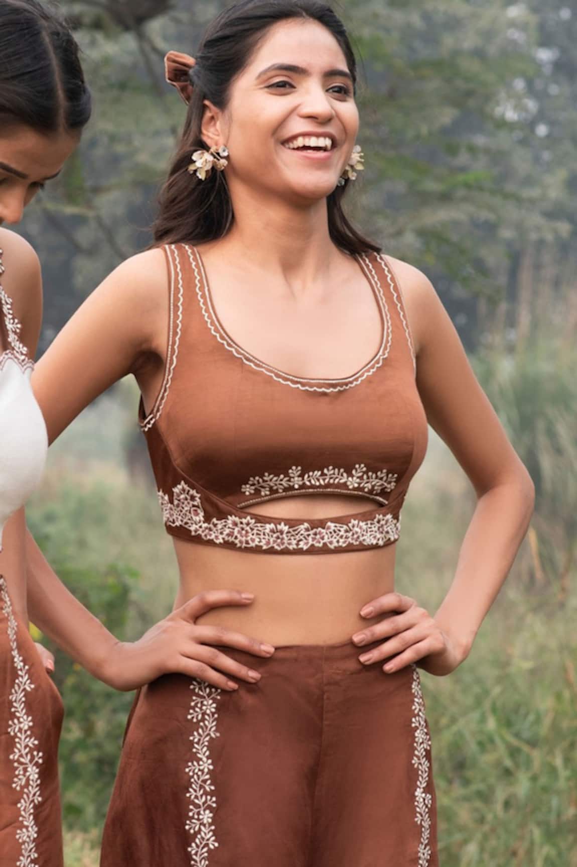Kushani Mocha Brown Floral Embroidered Set 