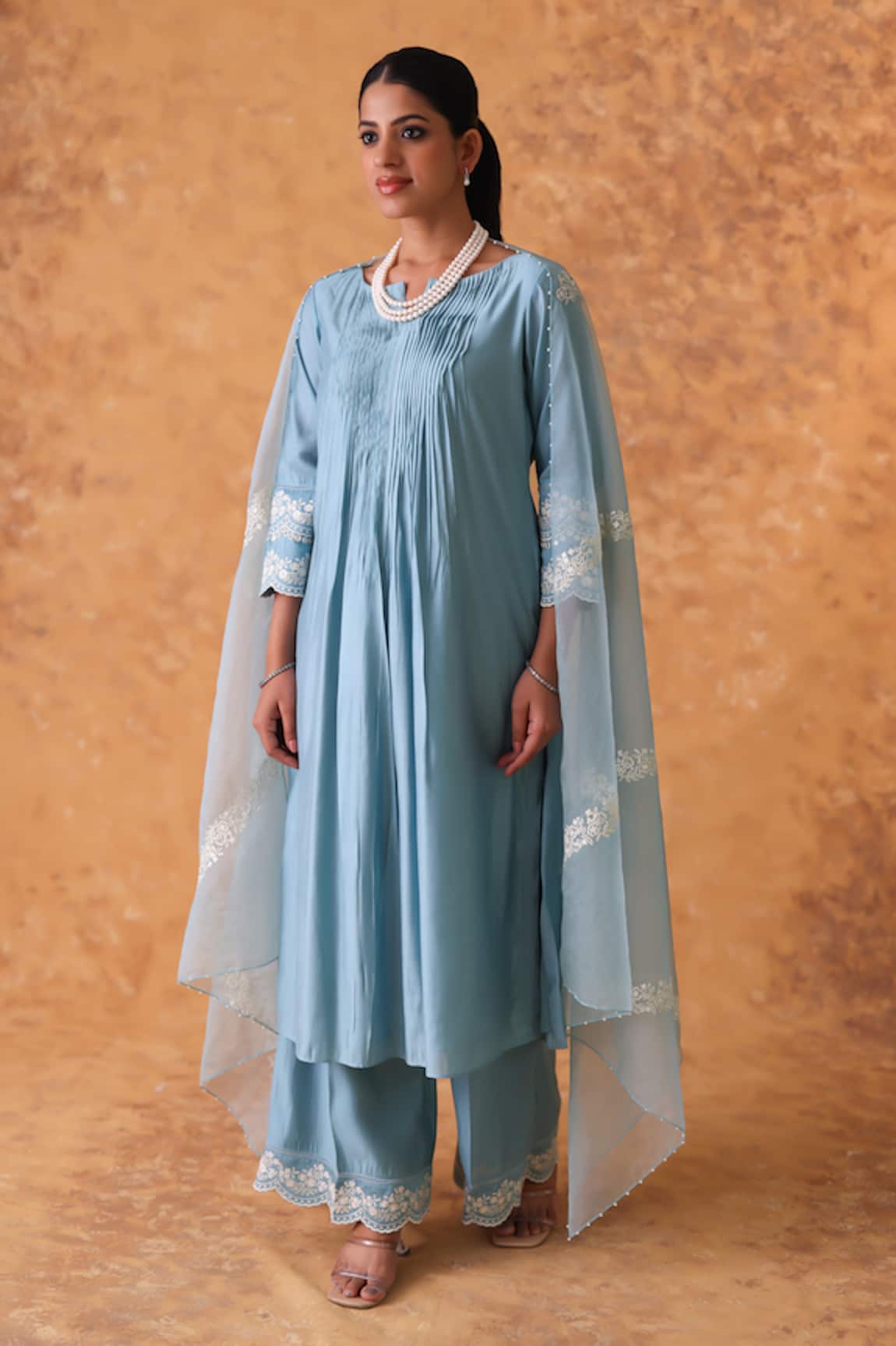Pouli Pret Zari Work Chanderi Kurta Pant Set 