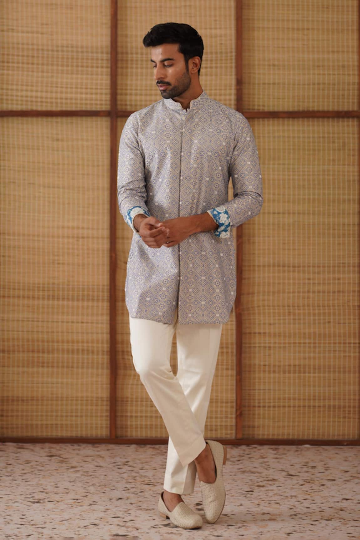 Arjan Dugal Kairos Diamond Foe Kurta Set 