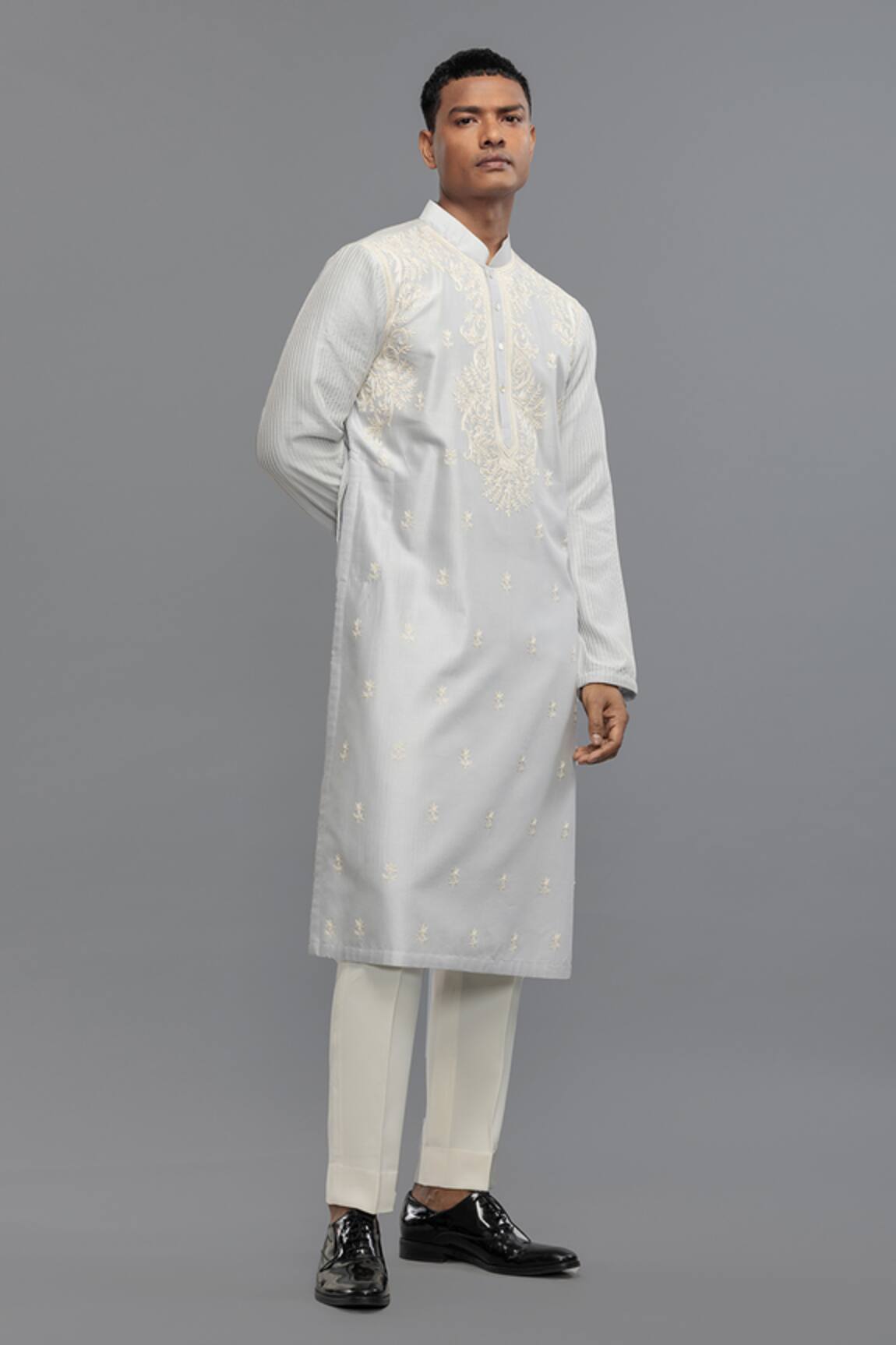 Rohit Bal Powder Blue Embroidered Kurta Set 