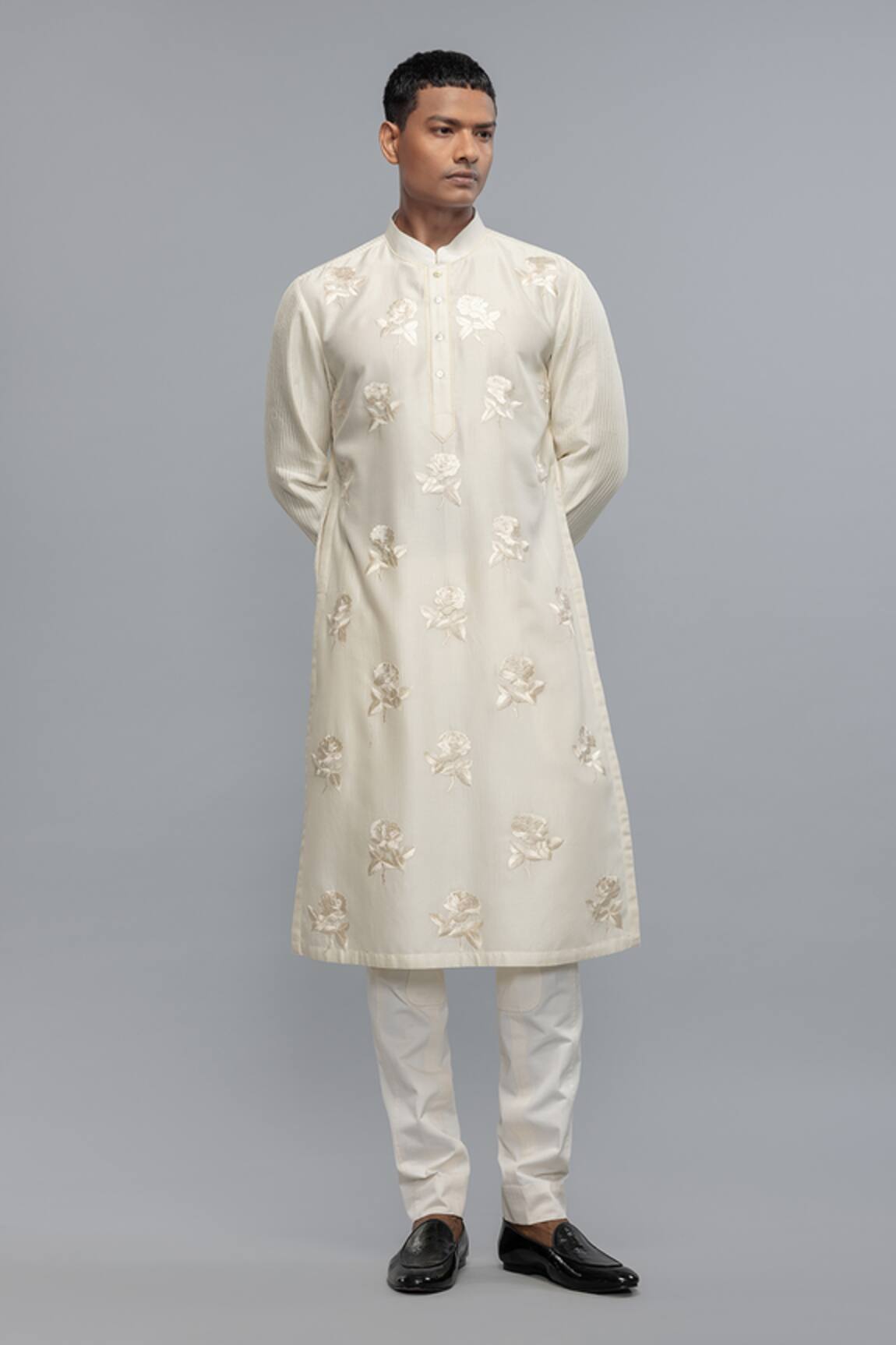 Rohit Bal Ivory Embroidered Chanderi Kurta Set 