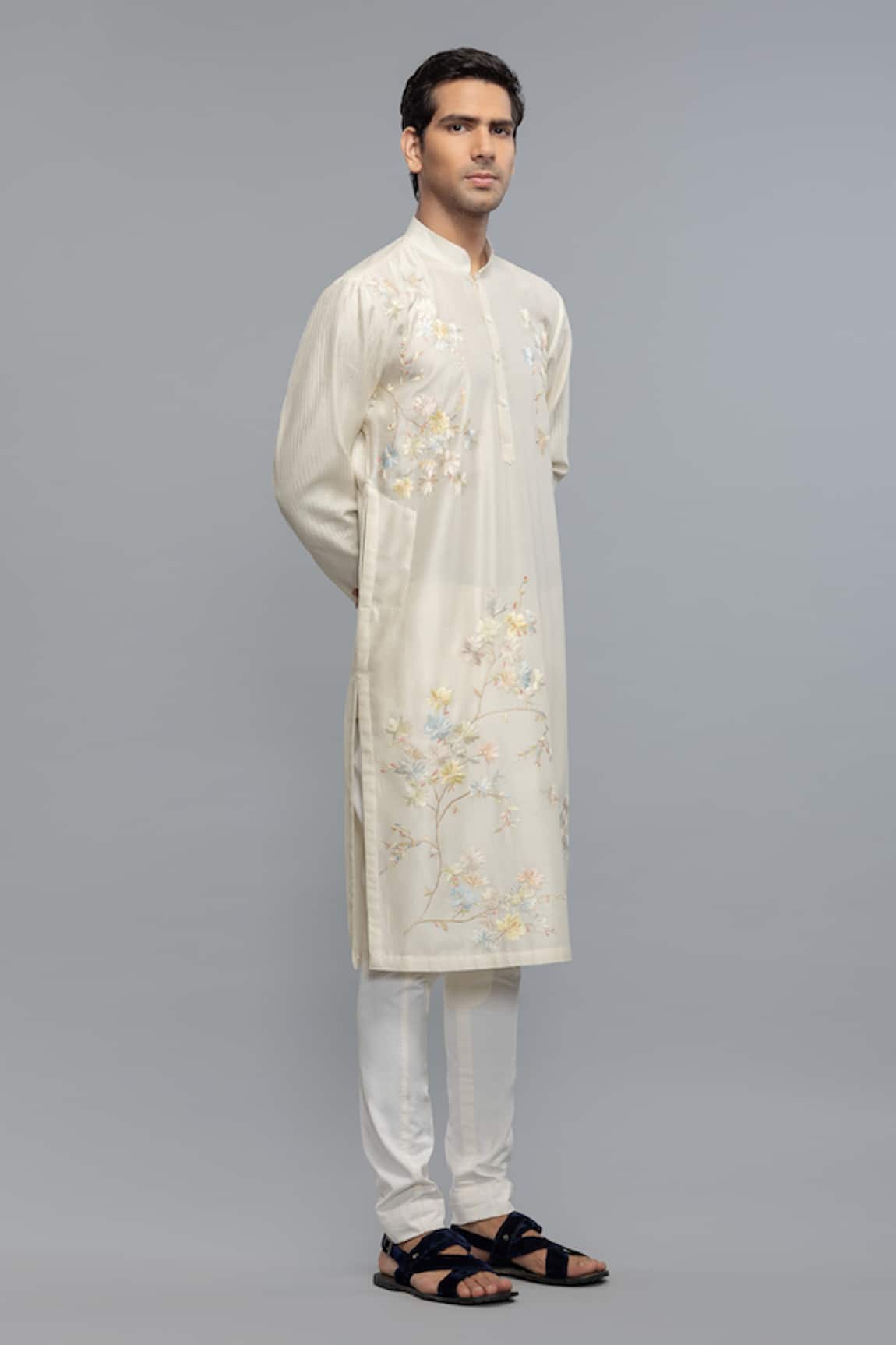 Rohit Bal Ivory Chanderi Embroidered Kurta Set 