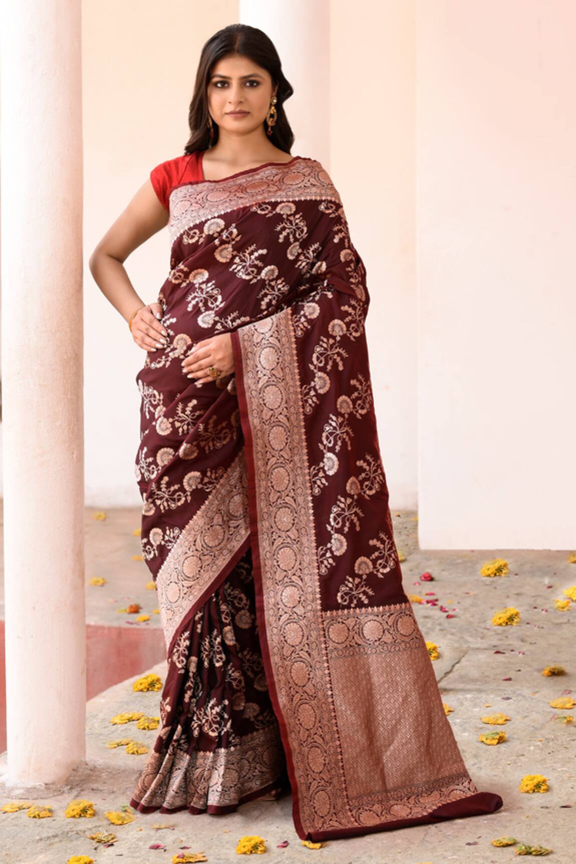 Naaritva India Cocoa Brown Handwoven Zari Banarasi Saree With Running Blouse 