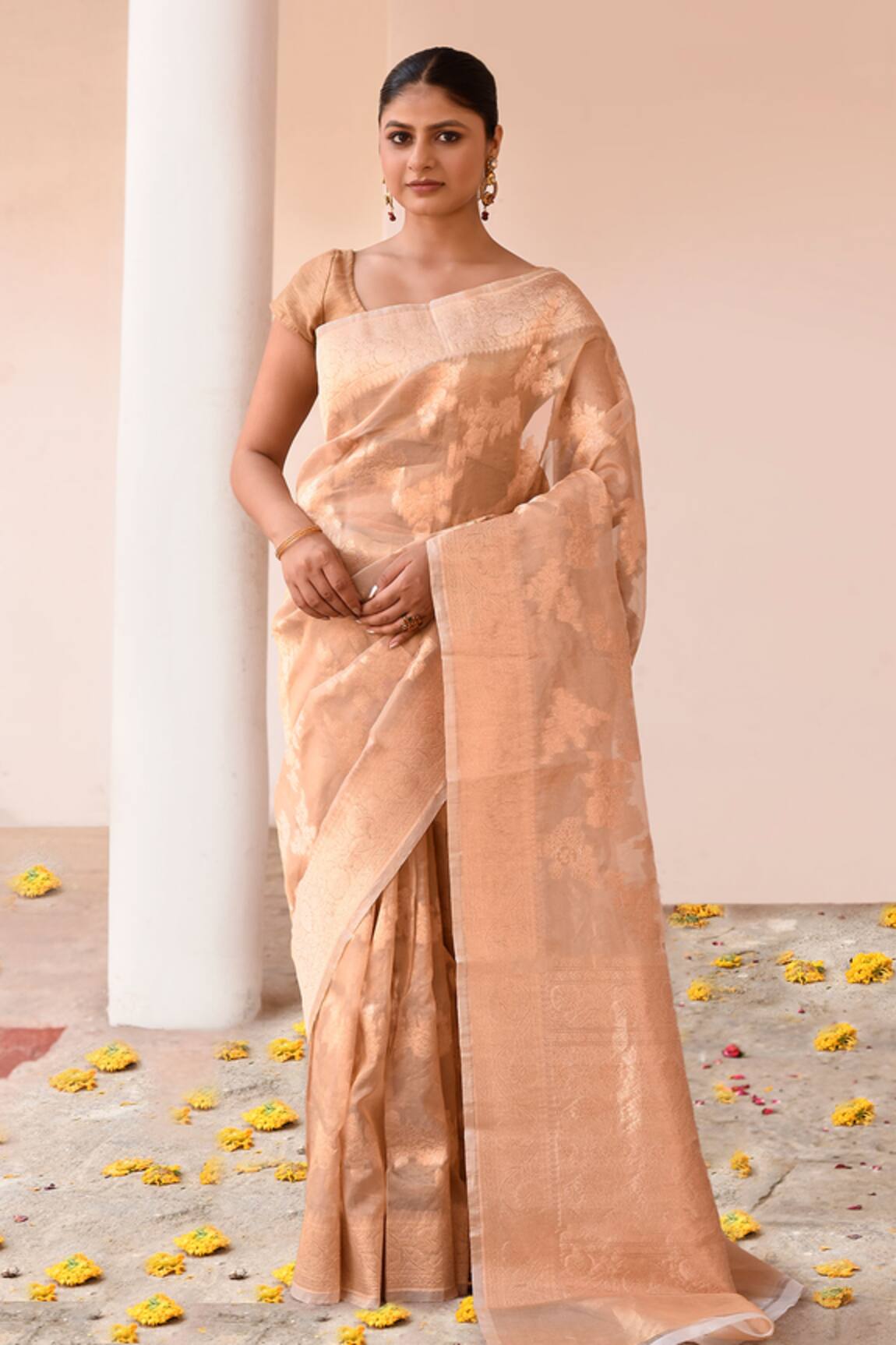 Naaritva India Gold Handwoven Zari Banarasi Saree With Running Blouse 