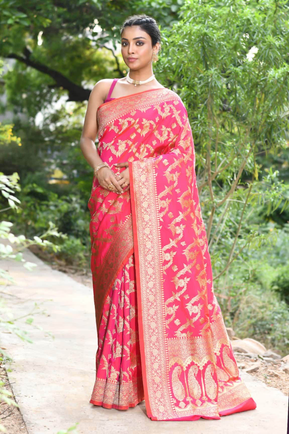 Naaritva India Handwoven Zari Pink Banarasi Saree With Running Blouse 