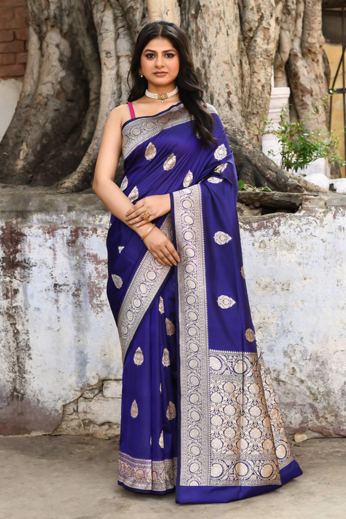 Naaritva India Handwoven Zari Work Navy Blue Banarasi Saree With Running Blouse 