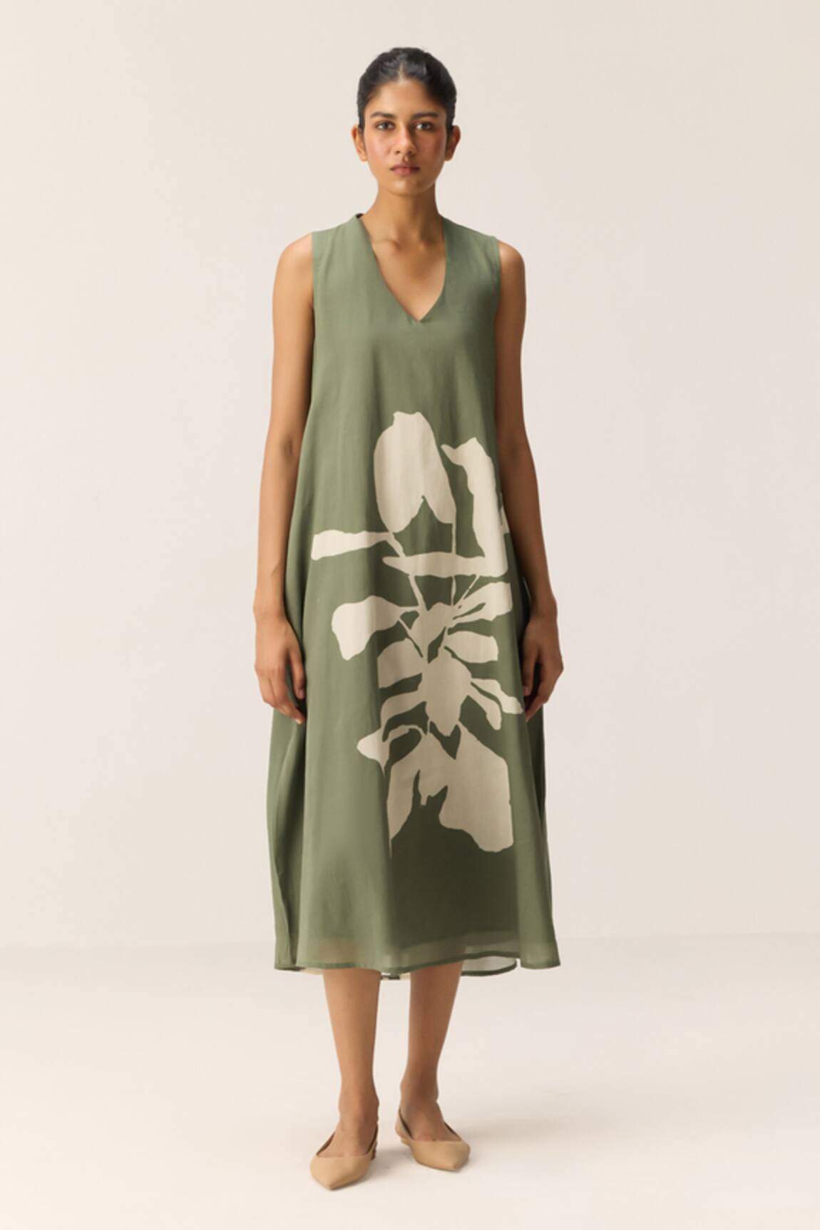 Kharakapas Faded Herb Dress 