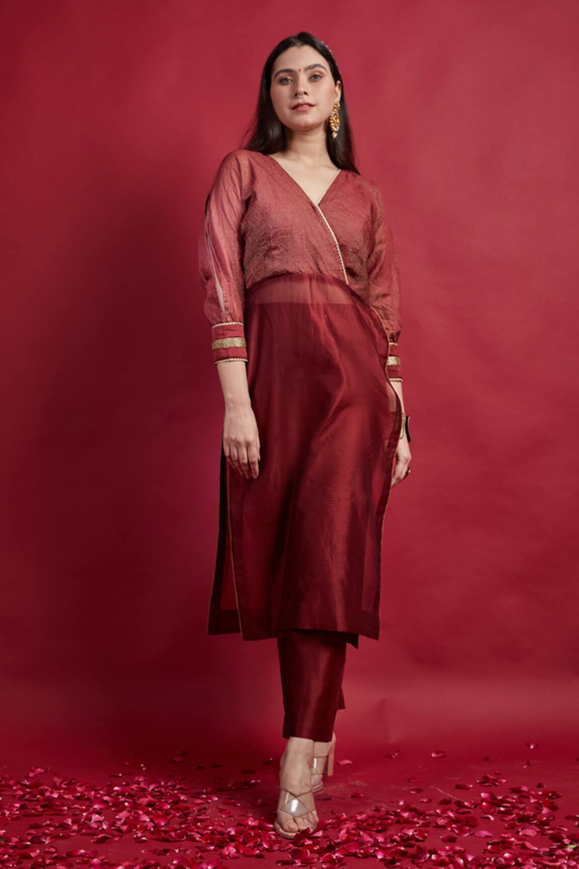 Vinusto Maroon High Slit Kurta & Pants Set 