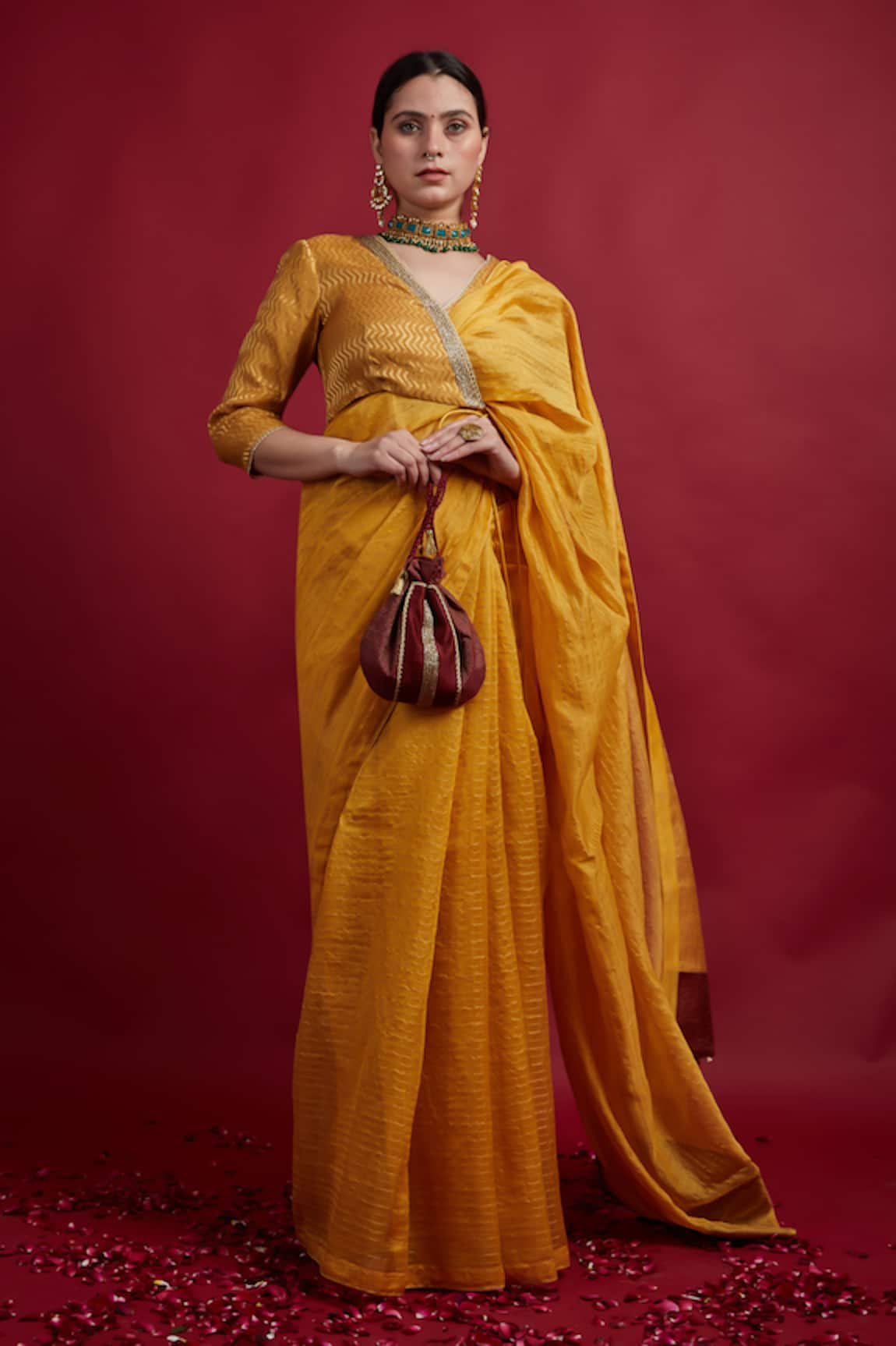 Vinusto Handwoven Chanderi Saree & Blouse Set 