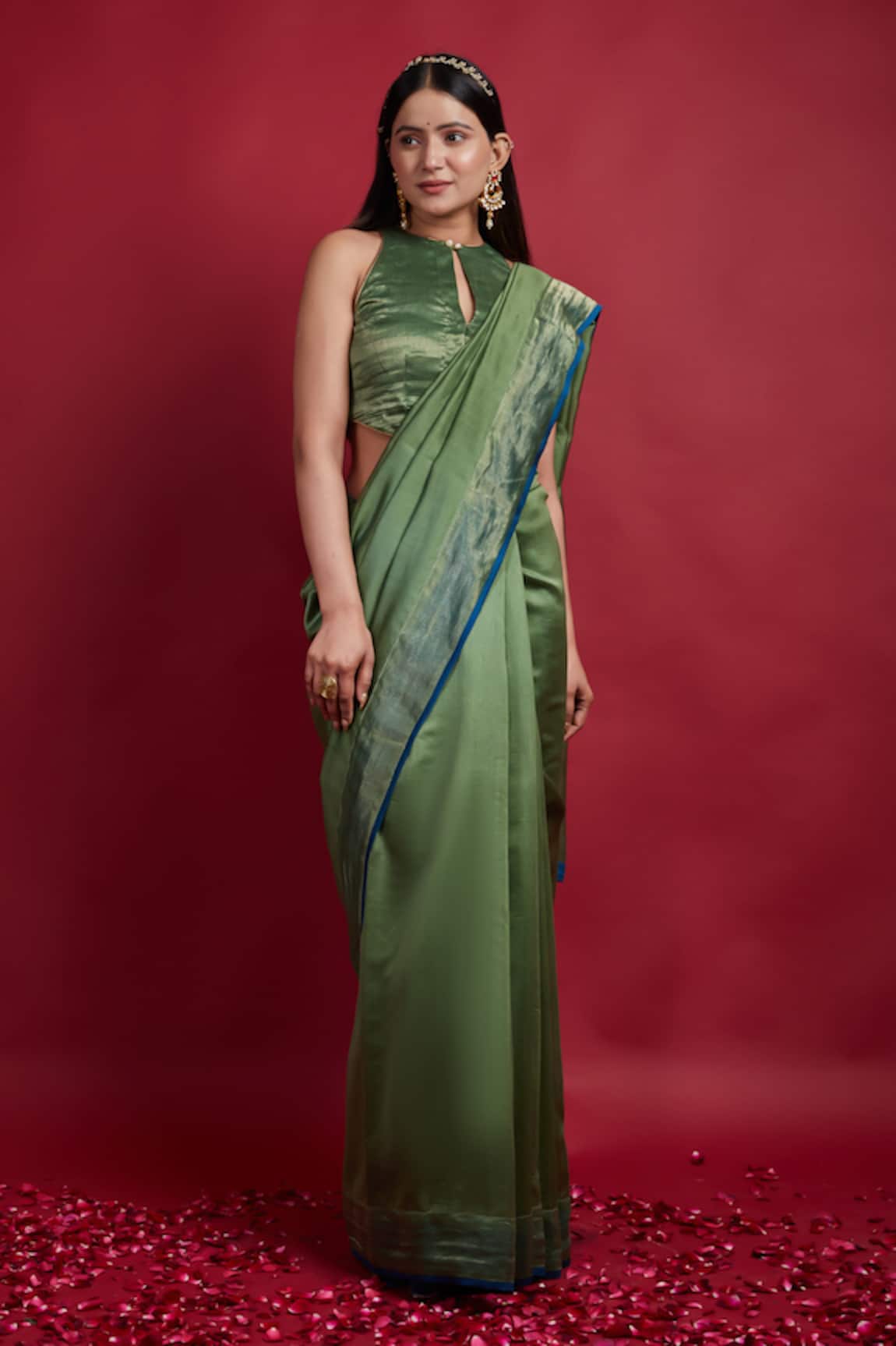 Vinusto Olive Green Handwoven Chanderi Saree Set 
