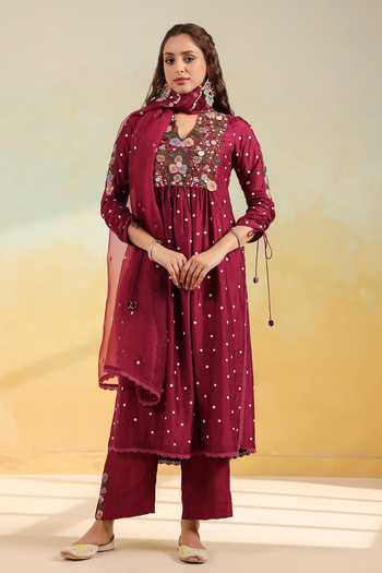 Label Niti Bothra Wine Orchid Kurta Set 