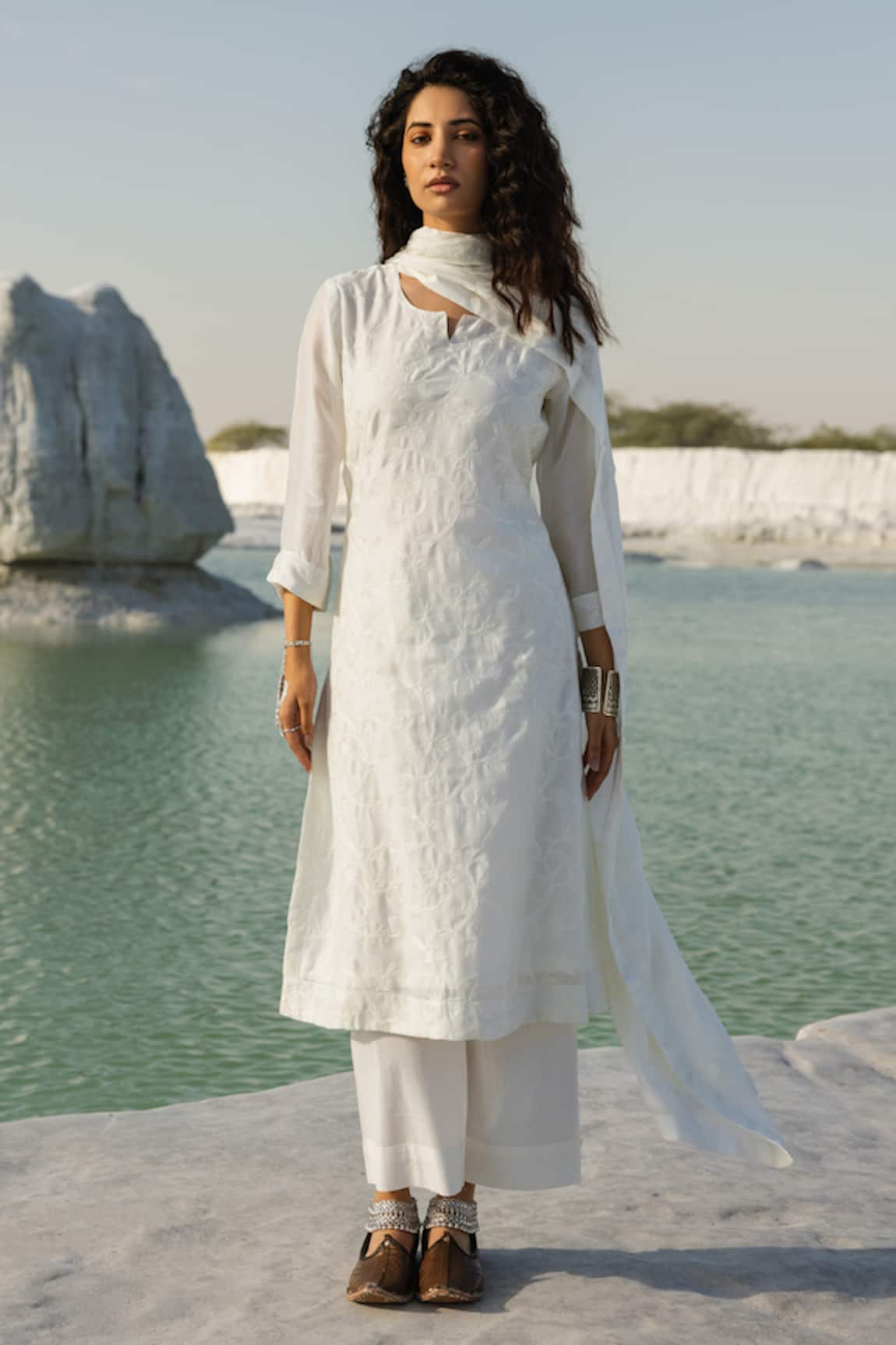 Karaj Jaipur White Chikankari Kurta Set 
