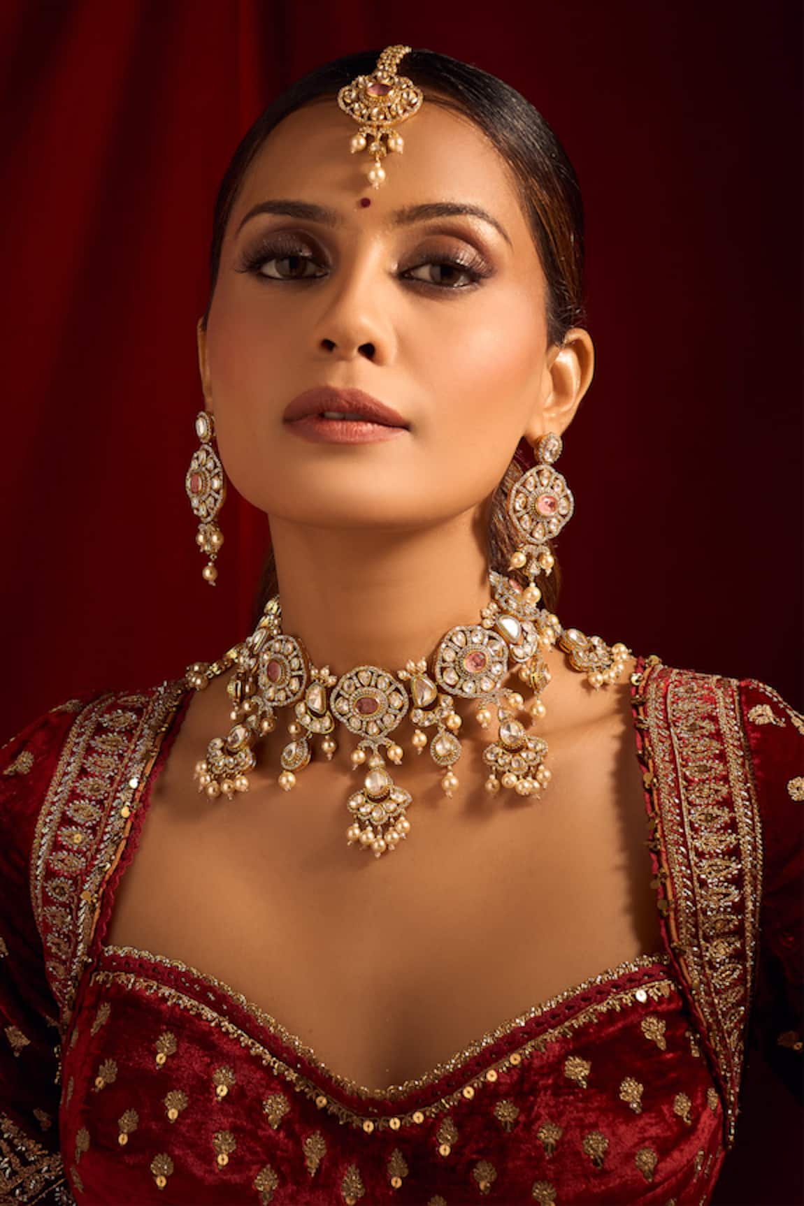 Nazaakat By Samara Singh Kundan Pink Jewelry Set 