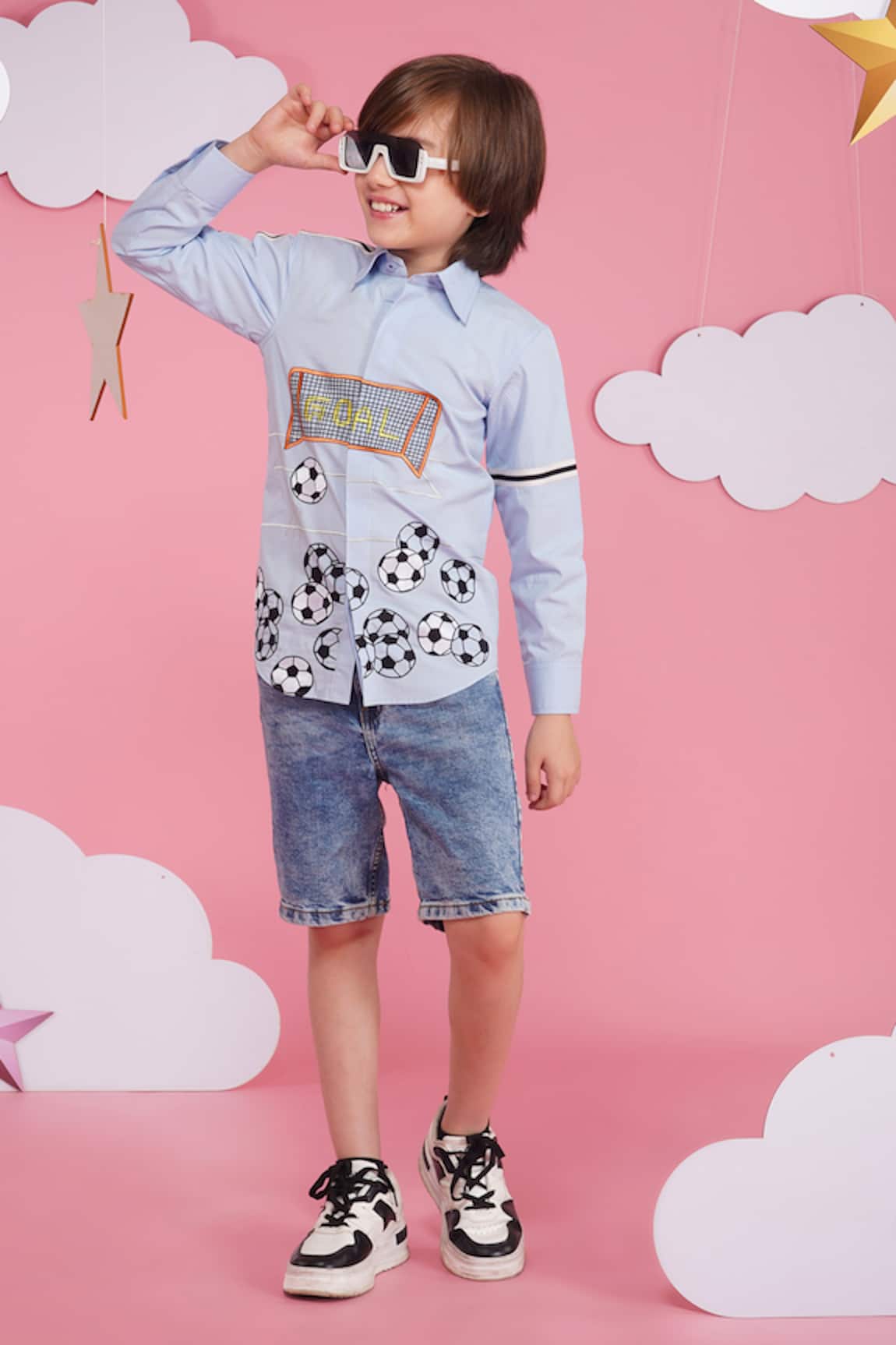 Hoity Moppet Big Game Player Light Blue Shirt 