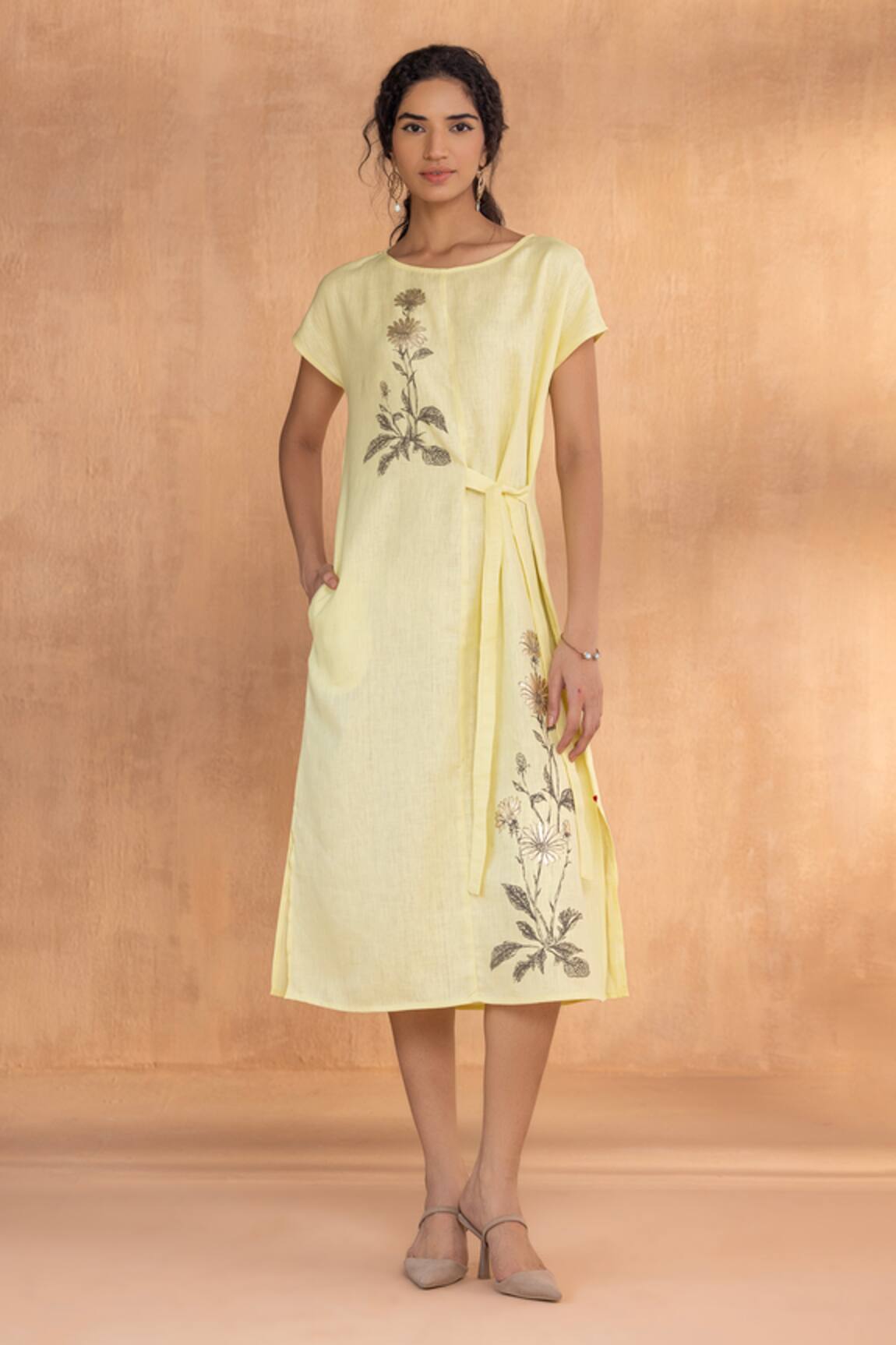 Kaveri Golden Daisy Bow Dress 