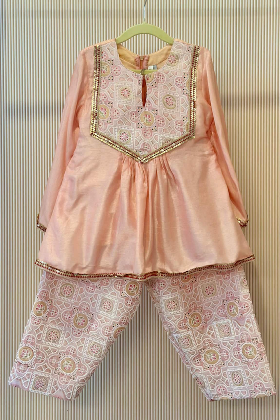 Rage Attire-Sweta Saria Peach Printed Kurta & Pant Set 