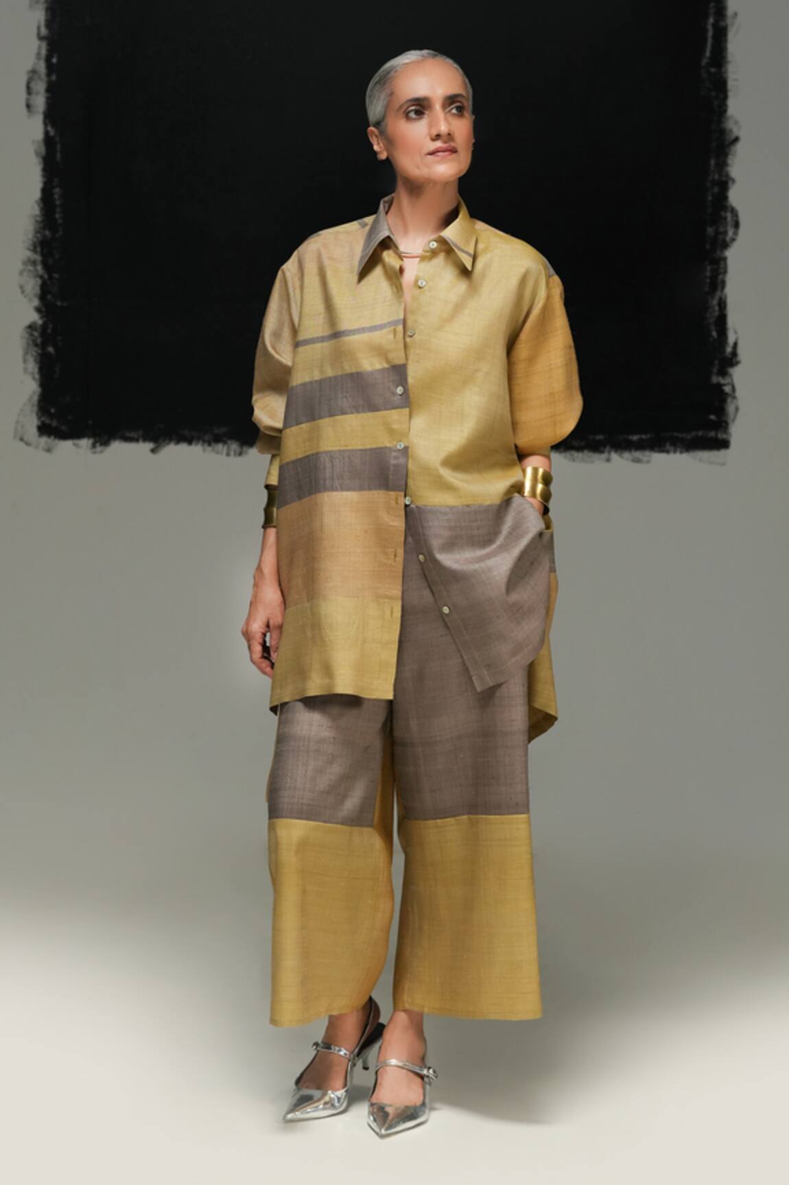 Urvashi Kaur Multicolour Tussar Pant