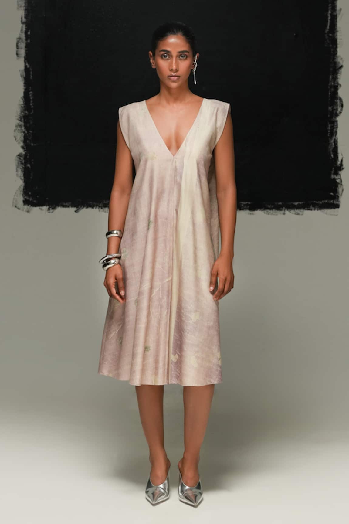 Urvashi Kaur Hina Dress 