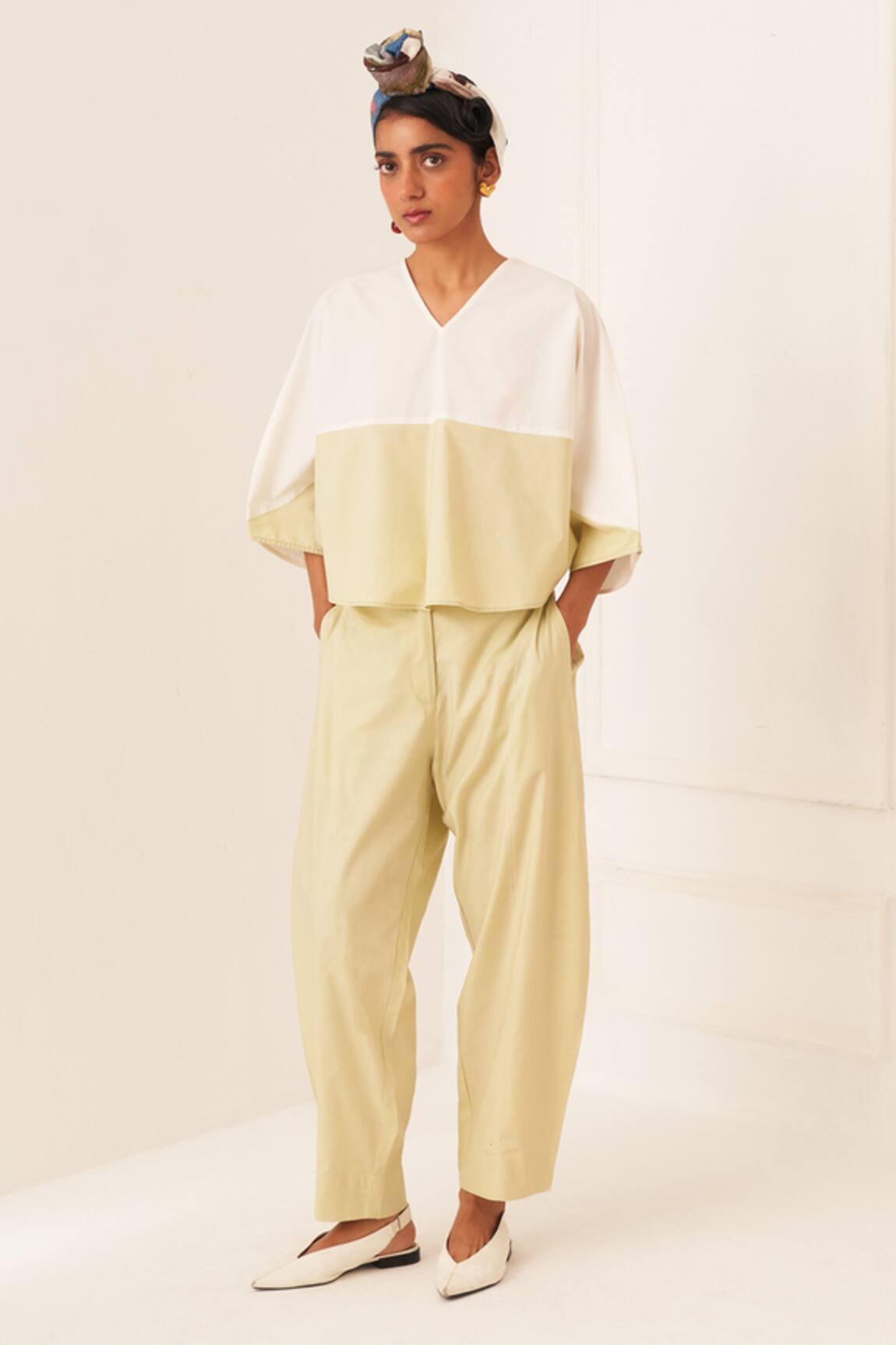 OFRIDA White & Green Color Block Top 