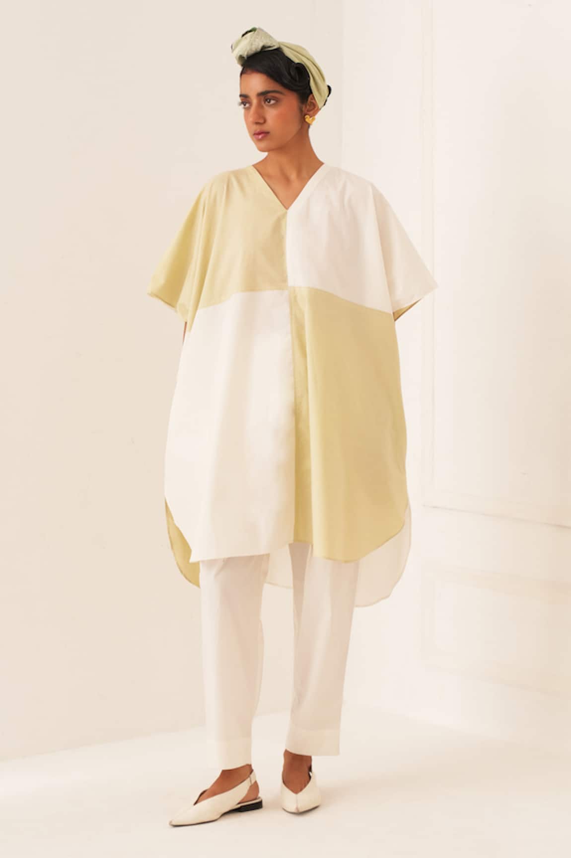 OFRIDA Ivory Cotton Bf Pant 