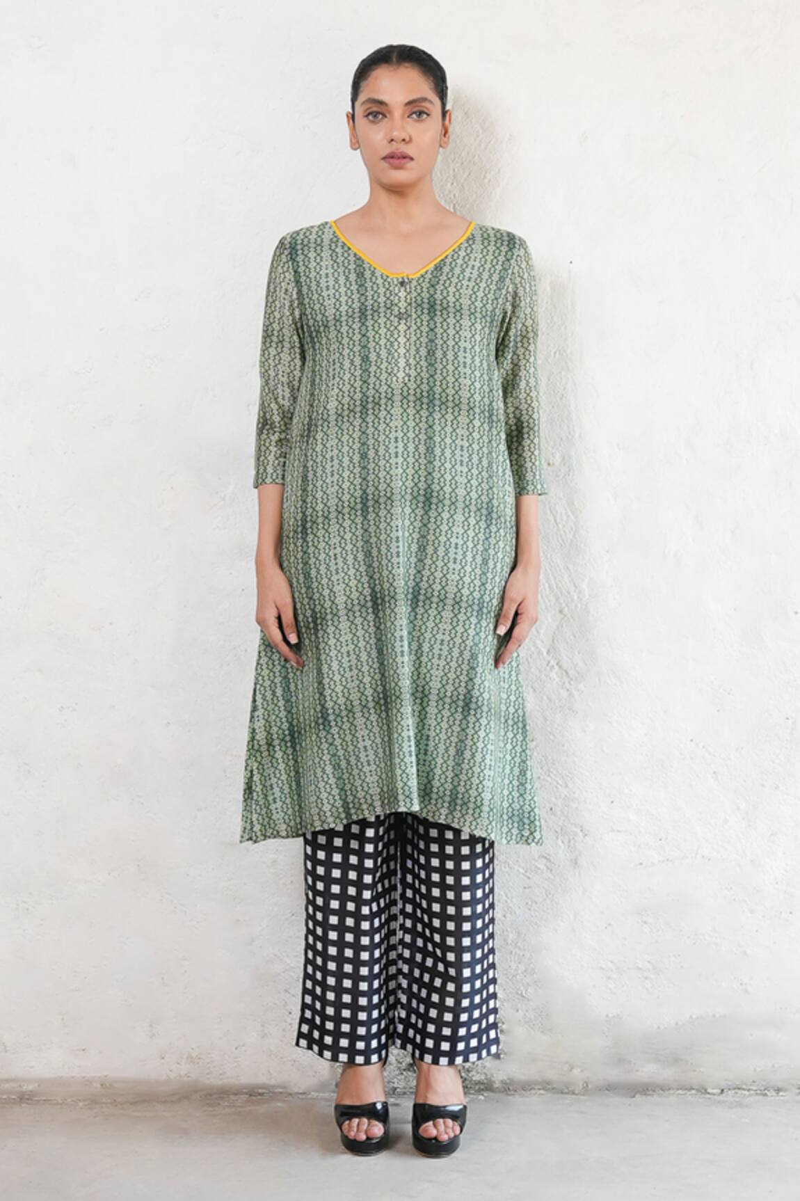 Saksham & Neharicka Olive Green Banarasi Cotton Silk Kurta 