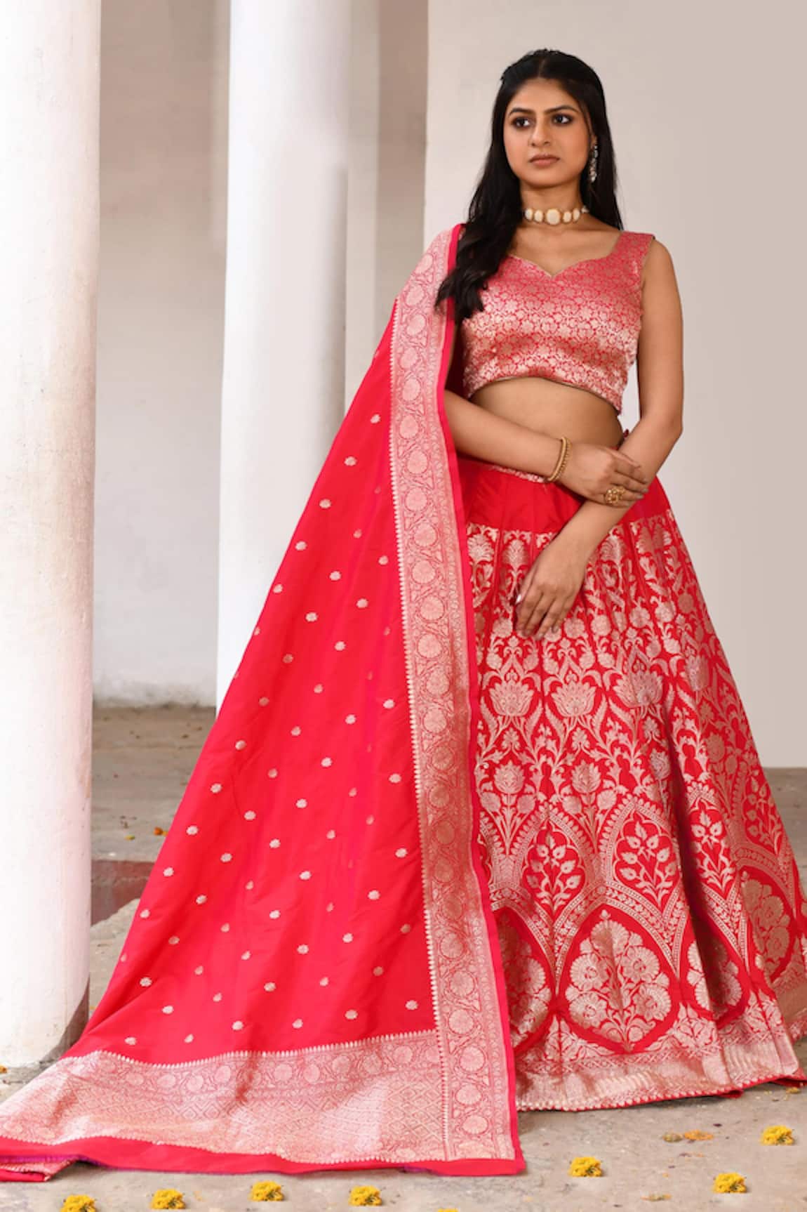 Naaritva India Fuchsia Handwoven Zari Lehenga Set 