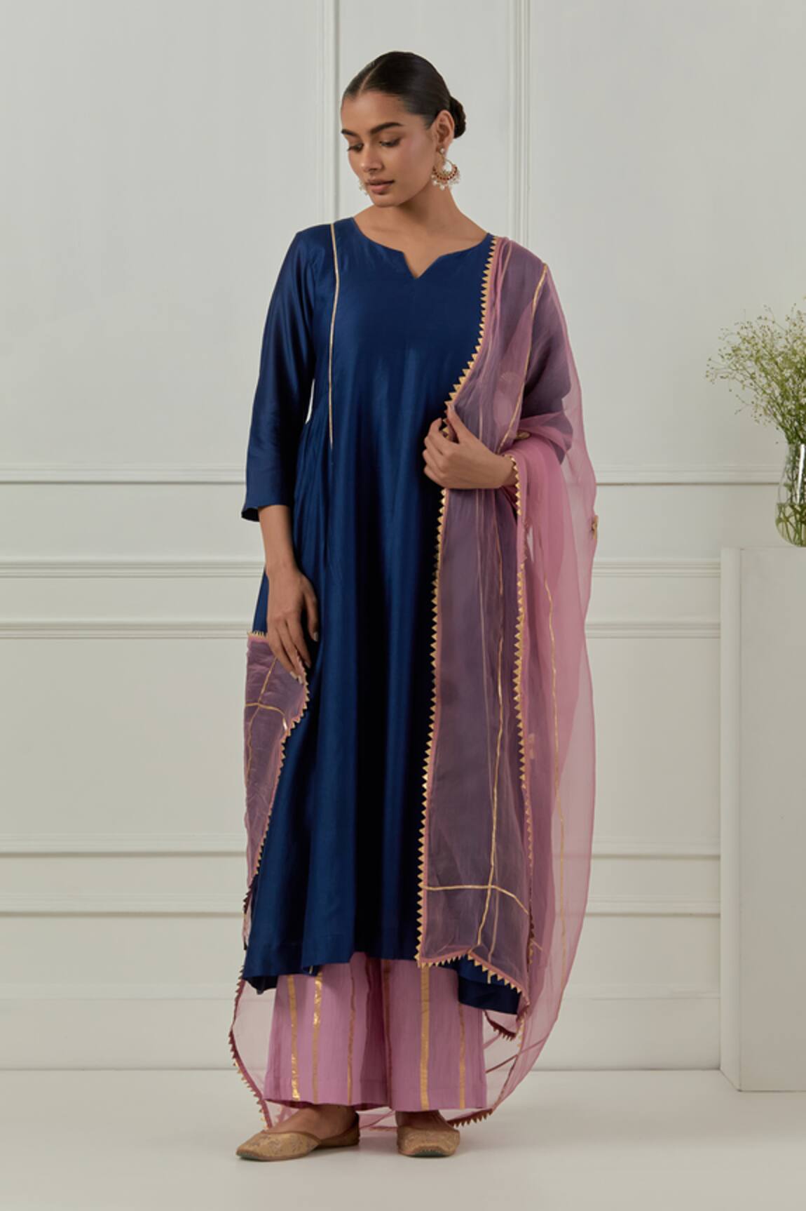 Musal Avantibai Kurta Set