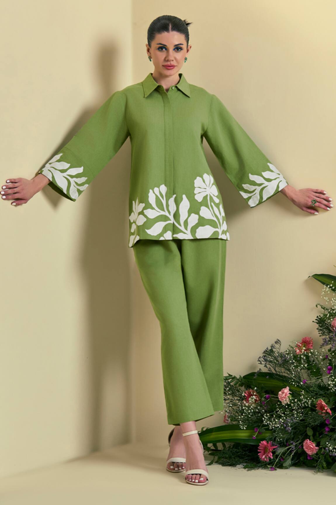 Origani Green Embroidered Chanderi Silk Pant  
