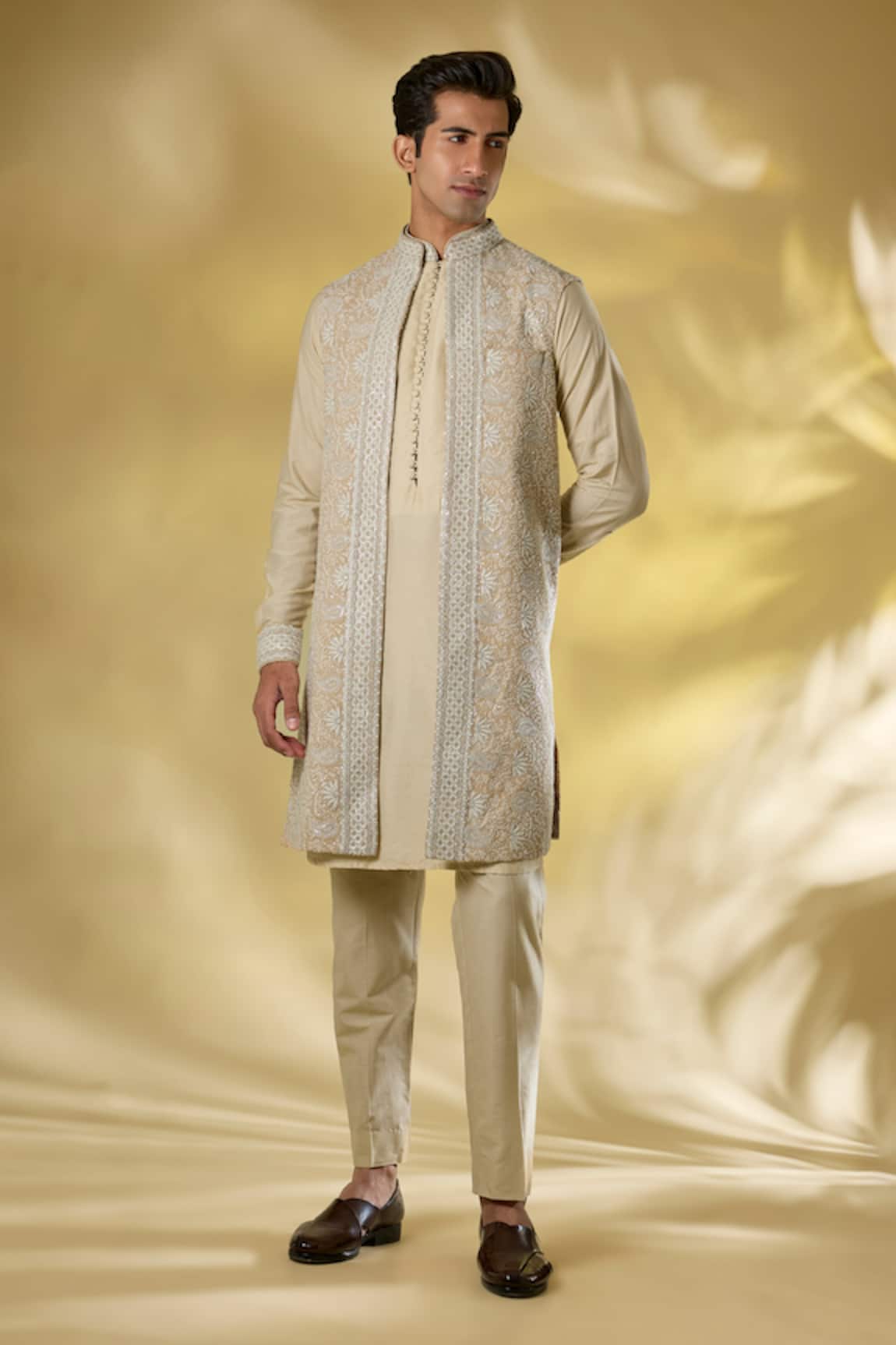Rabani & Rakha Thread & Sequin Embroidered Bundi Kurta Set 