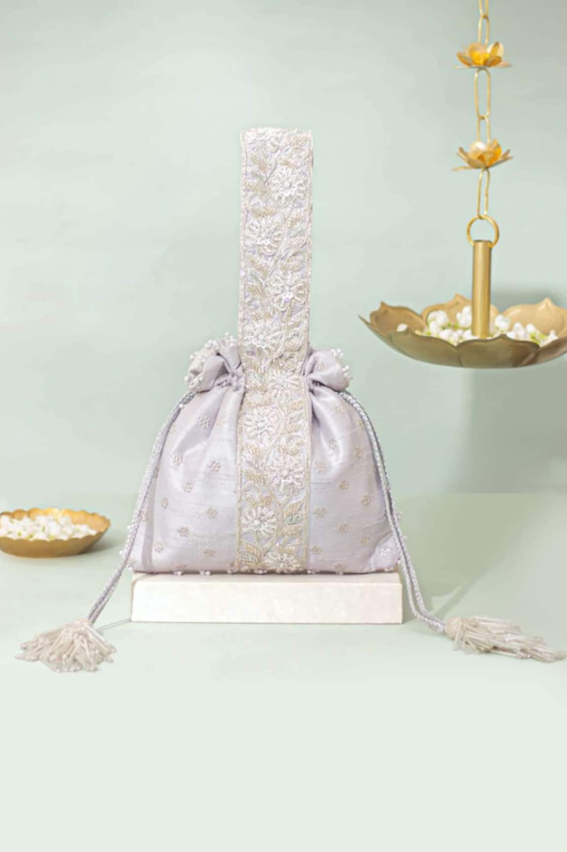 Amyra Meraki Embroidered Potli 
