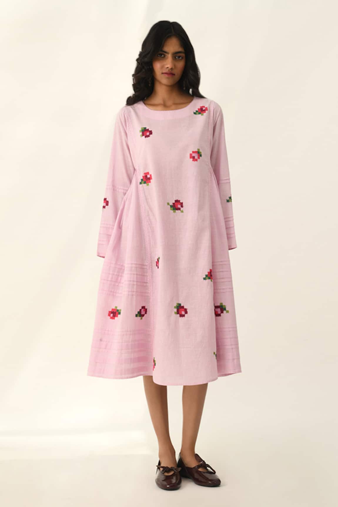 Payal Pratap Glomerata Rose Embroidered Tunic 