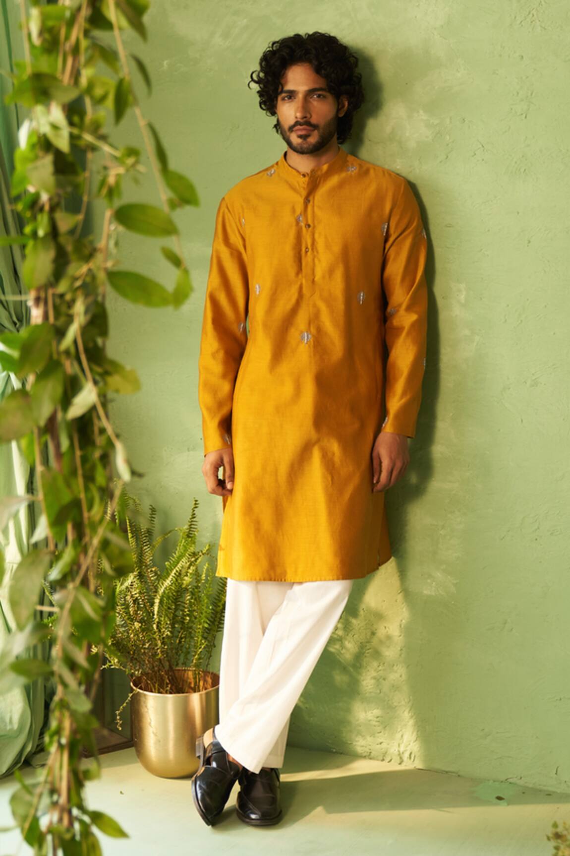 Charkhee Mustard Yellow Chanderi Kurta Set 