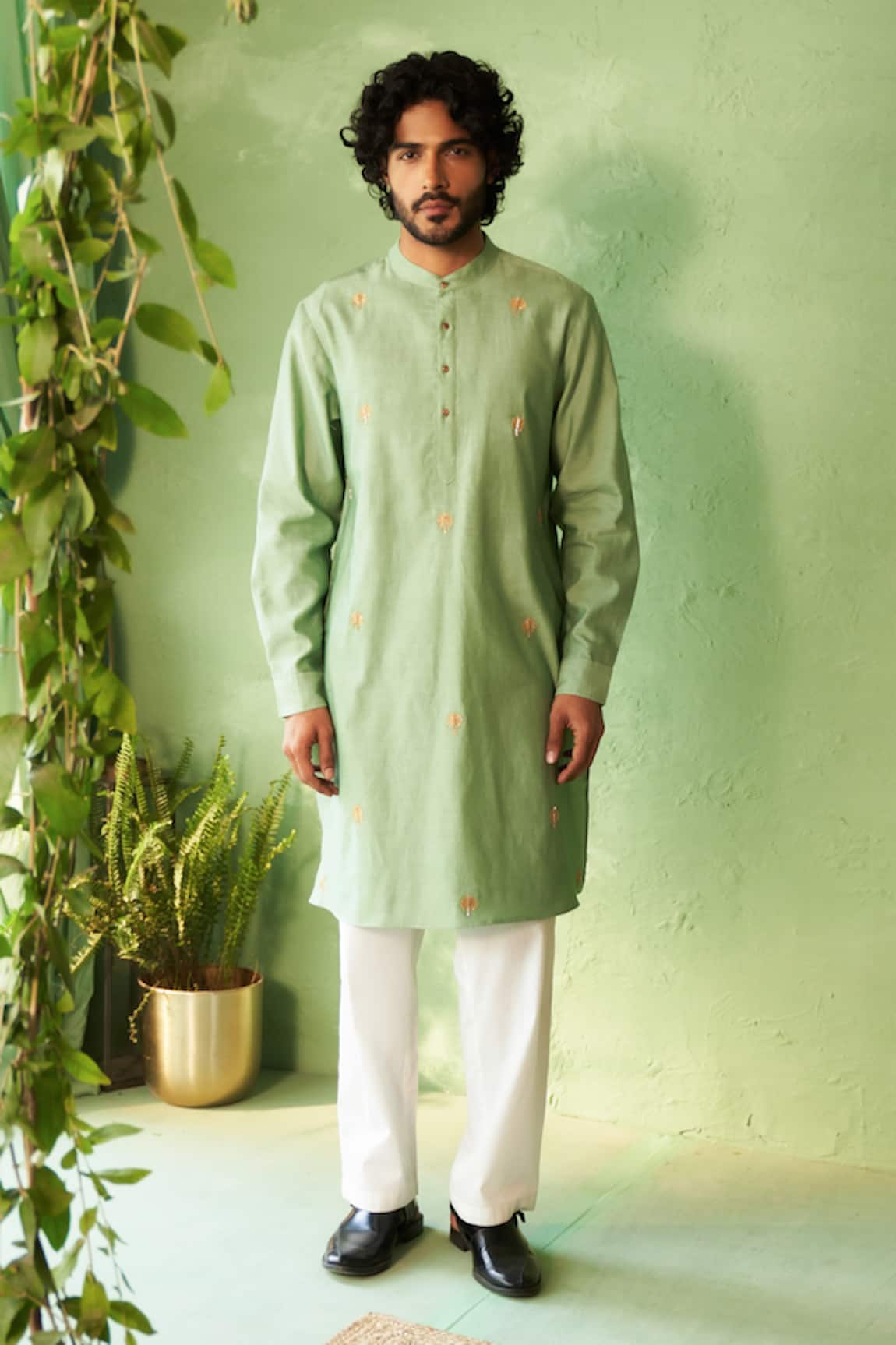 Charkhee Tea Green Chanderi Kurta & Pant Set 