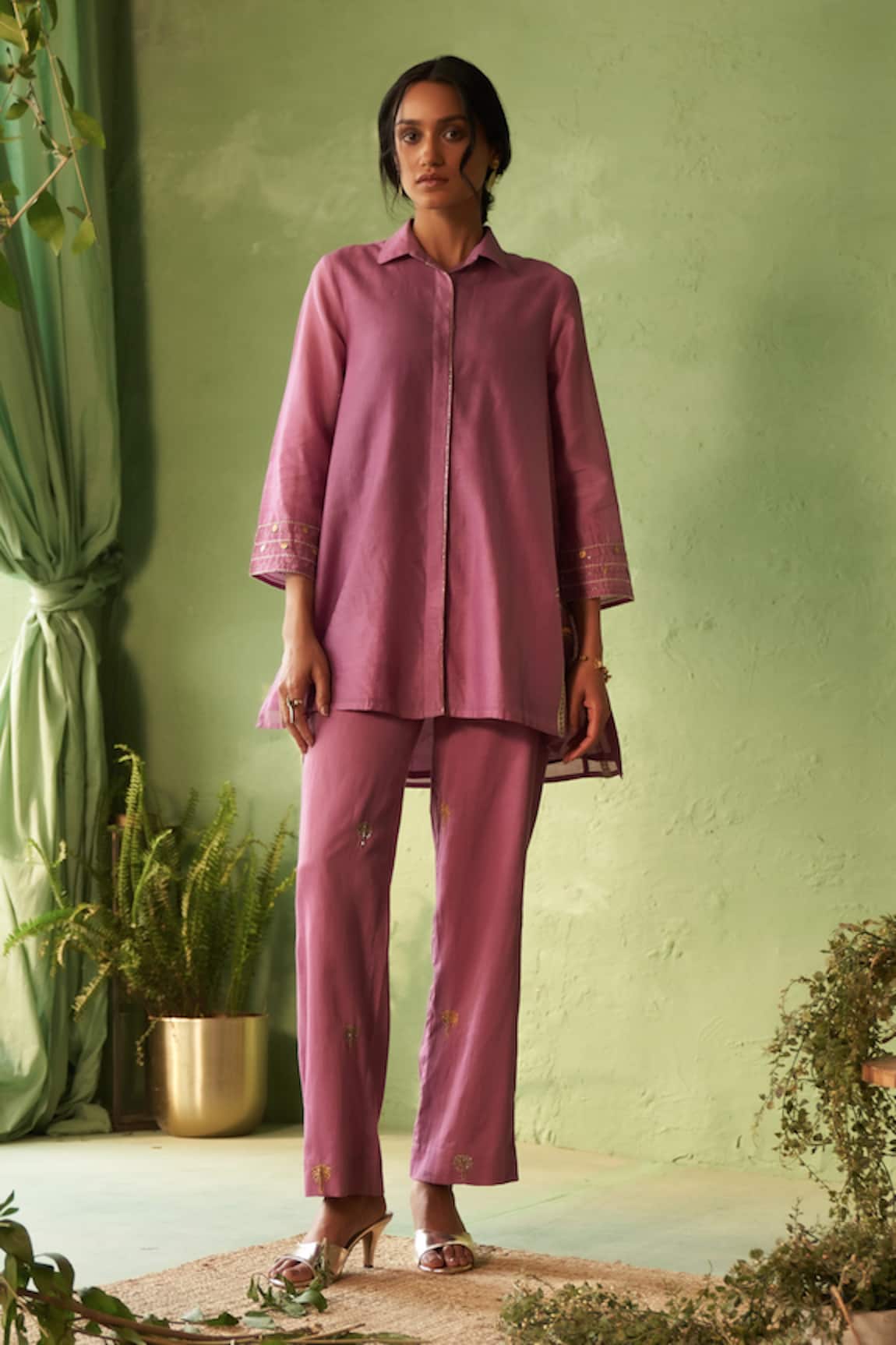Charkhee Purple Chanderi Embroidered Kurta Set 