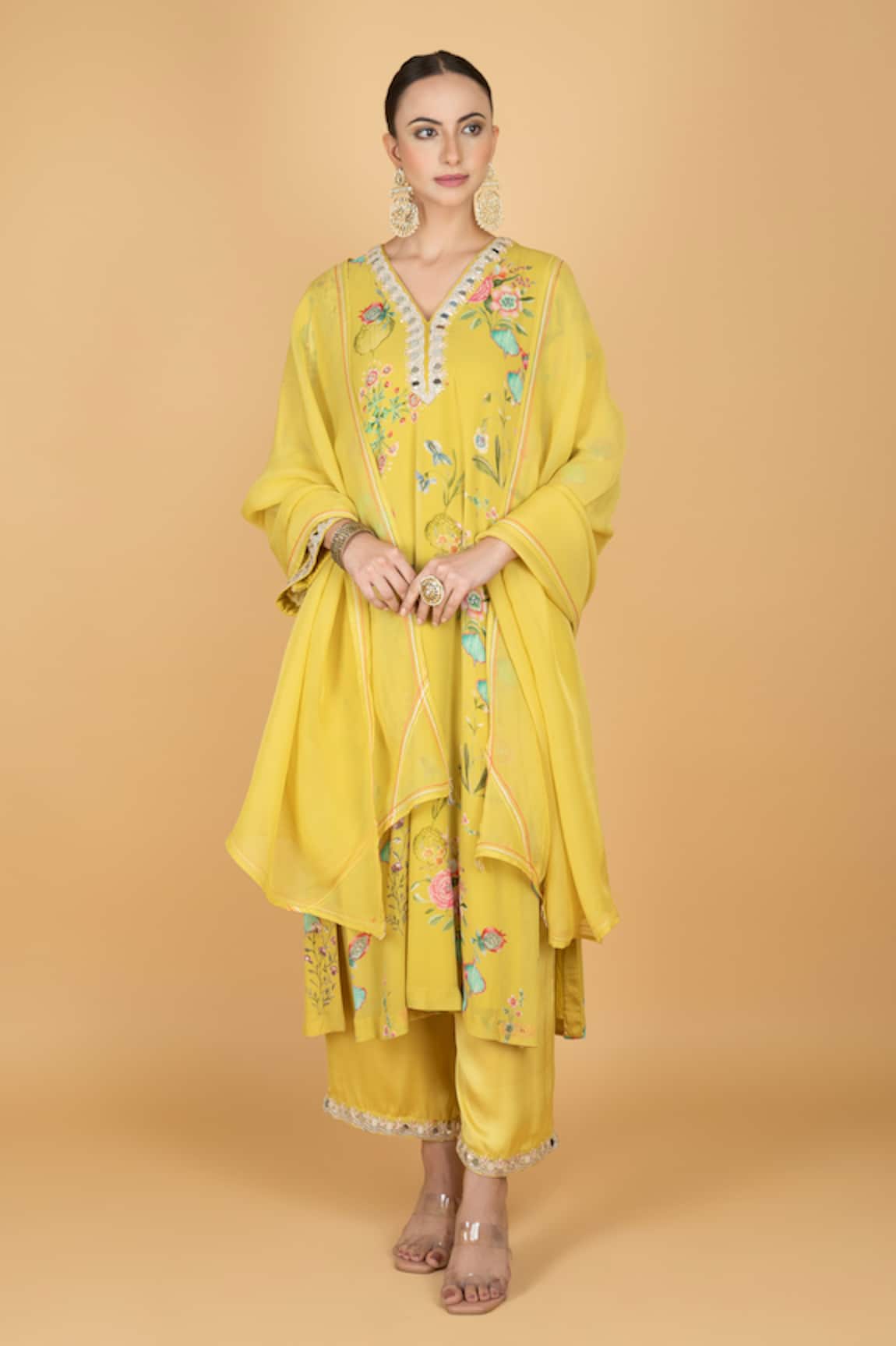 Tanu Malhotra Floral Embroidered Kurta Set 