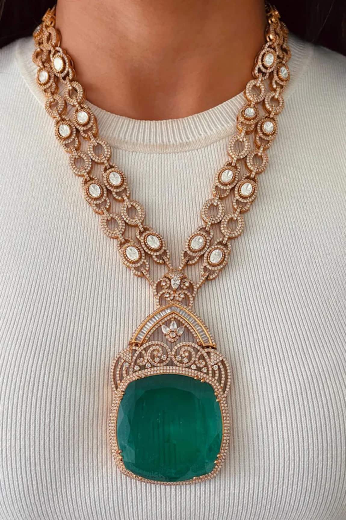 Prerto Emerald Statement Golden Polish Necklace Set 