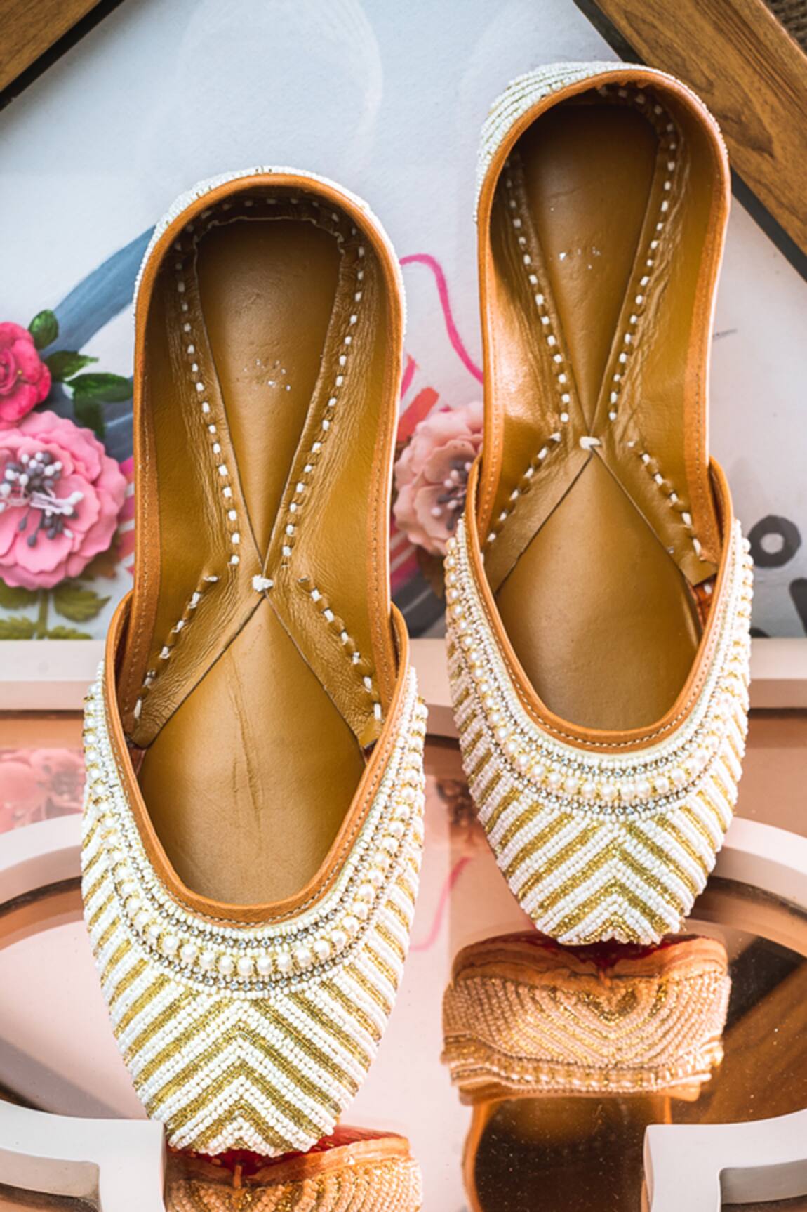 NR By Nidhi Rathi Embellished White Round-Toe Juttis