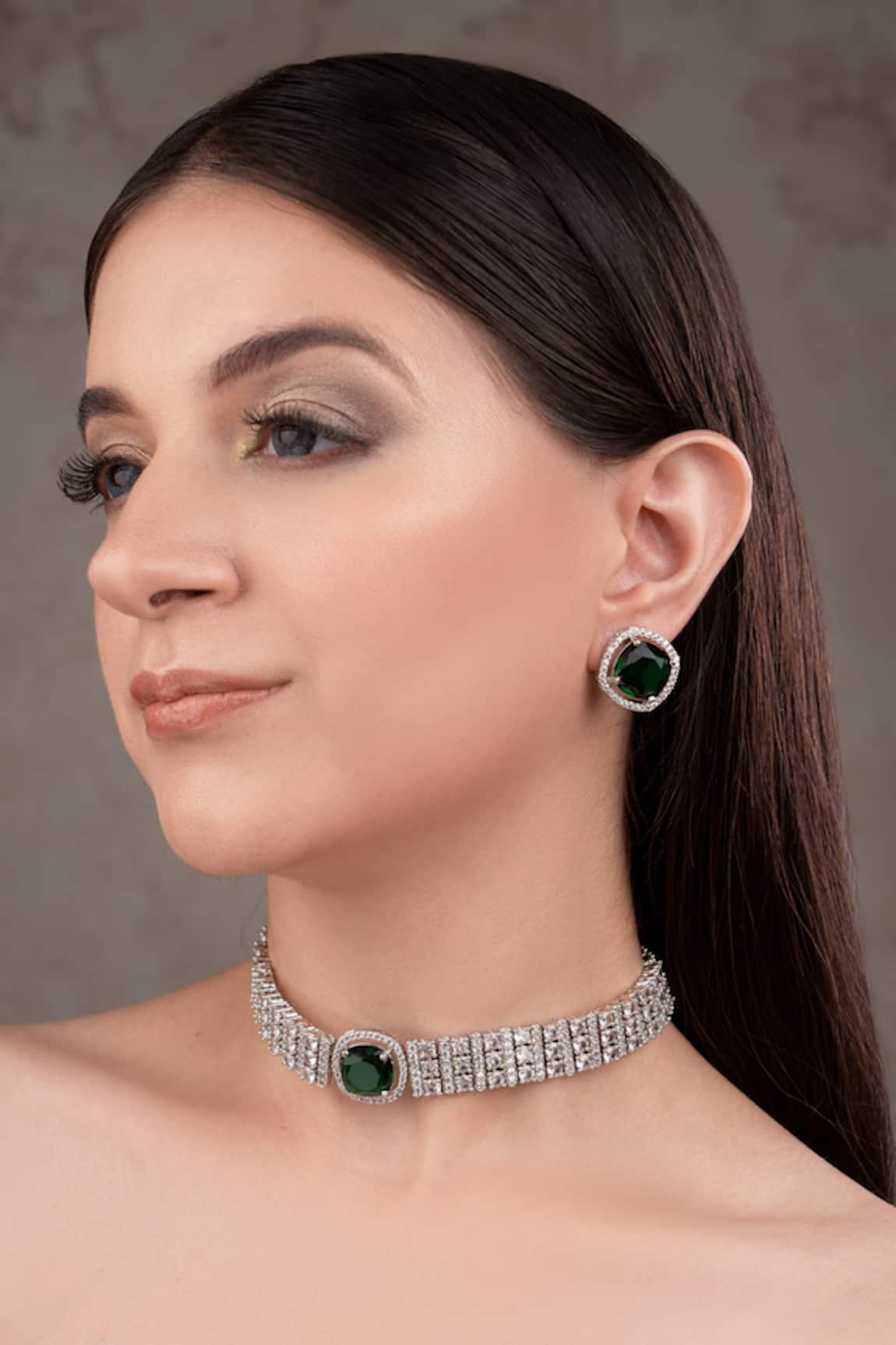 Anana Green Choker Necklace & Earrings Set 