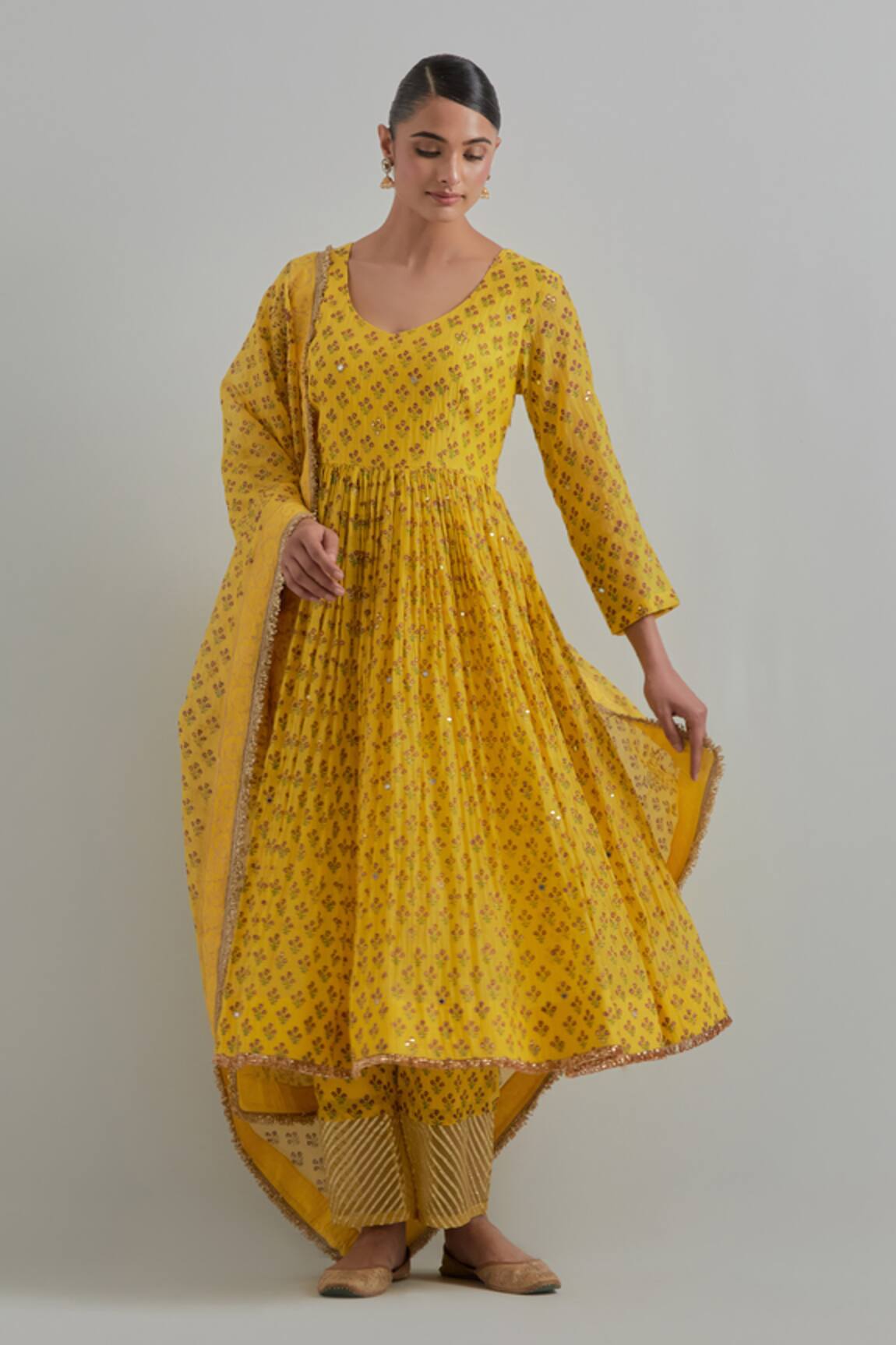 Ikshita Choudhary Yellow Block Printed Anarkali Set 