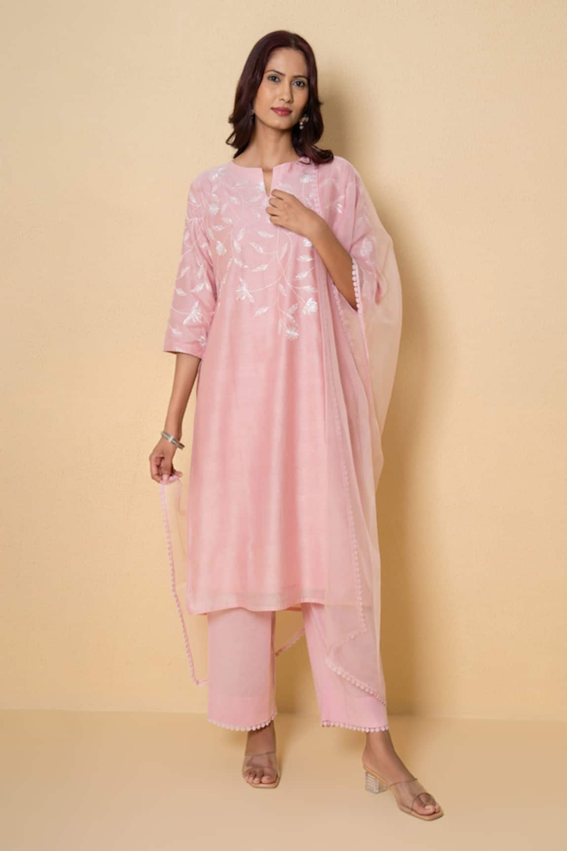 Kameez Misty Rose Embroidered Chanderi Suit Set