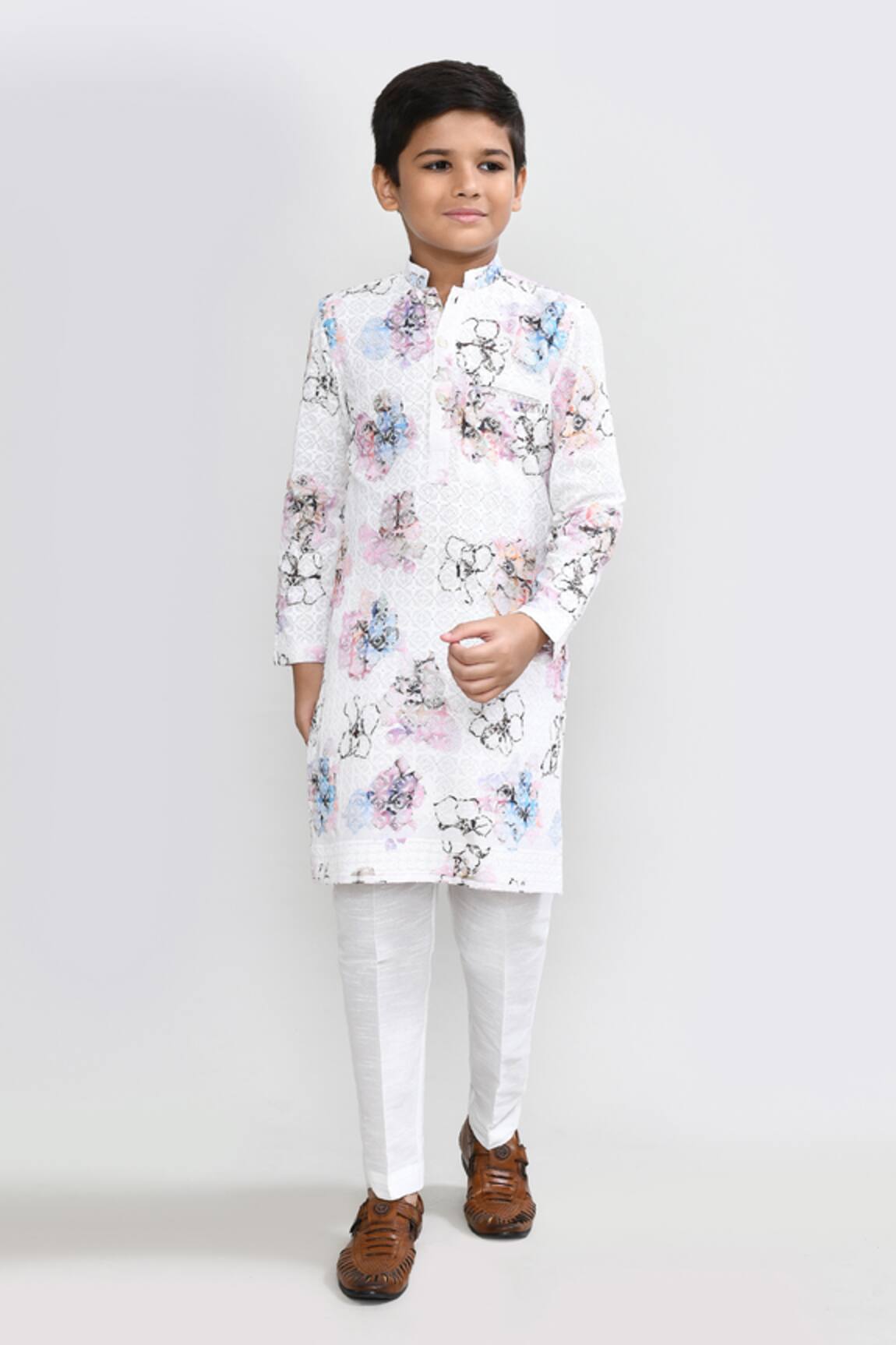 Petite Pomme White Full Embroidered Kurta & Pant Set 