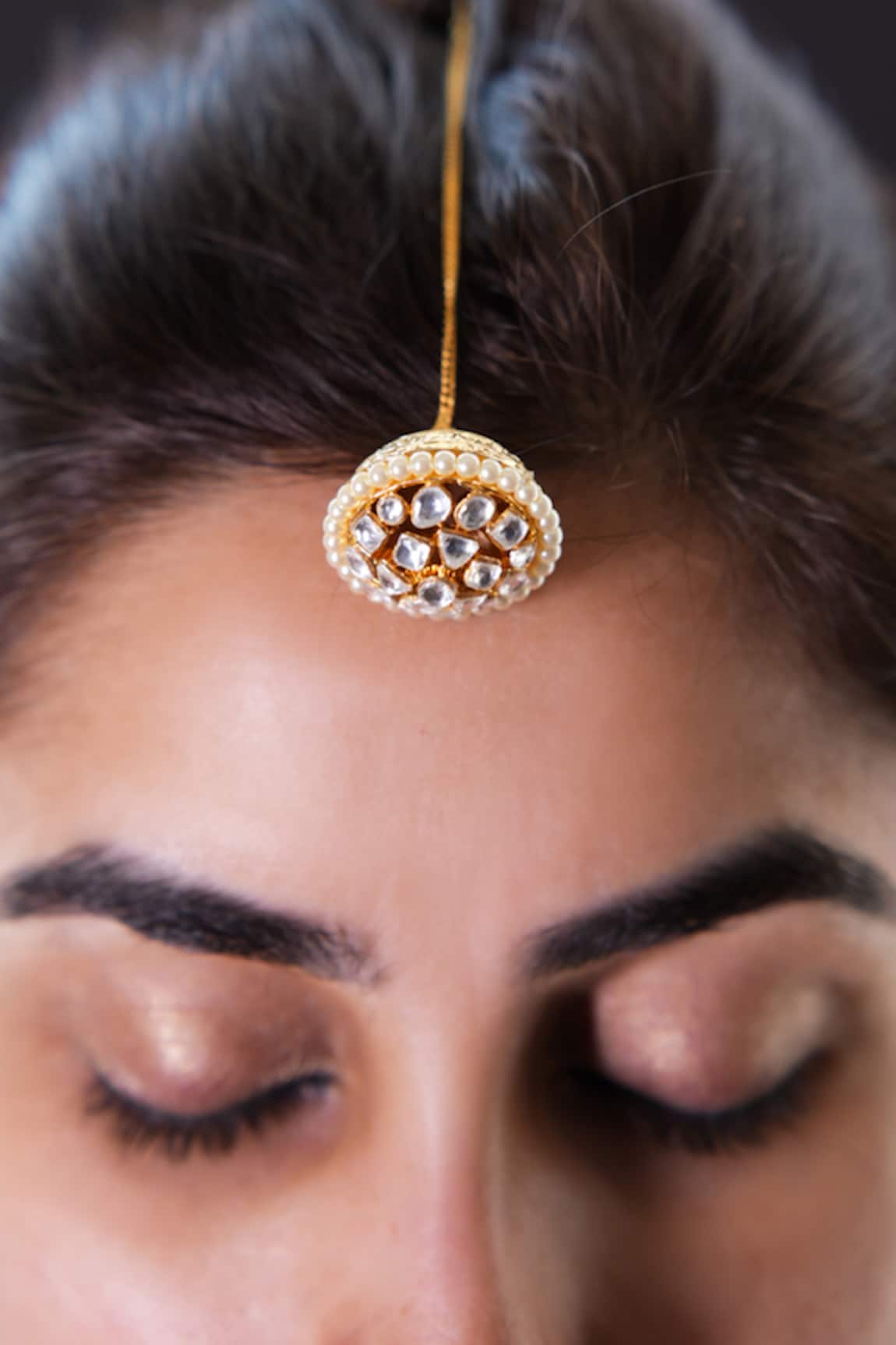 Vasundhara Borla Maangtikka 