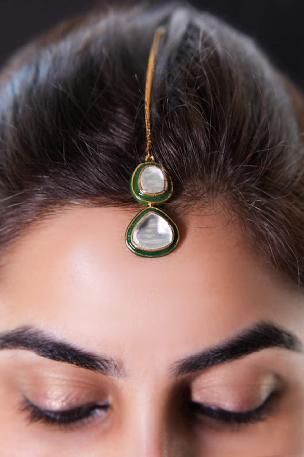 Vasundhara Aaravi Maangtikka 