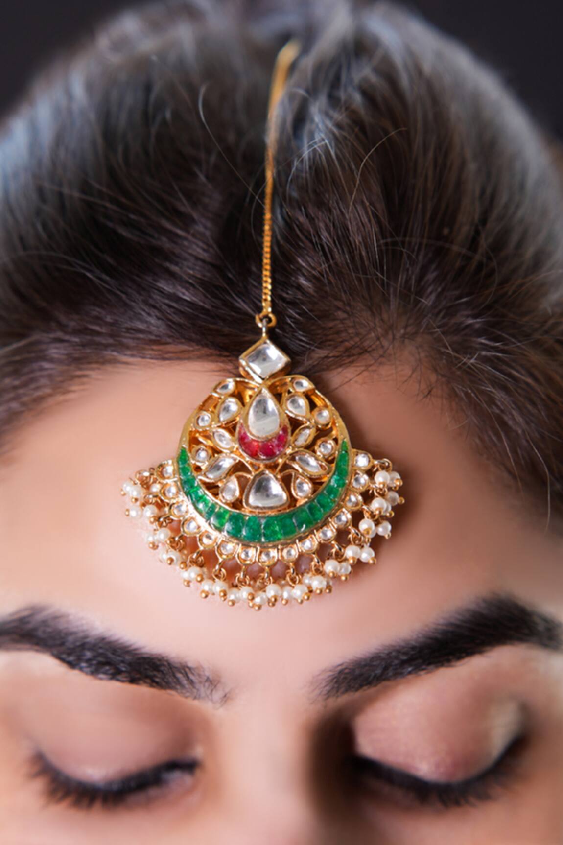 Vasundhara Mariam Maangtikka 