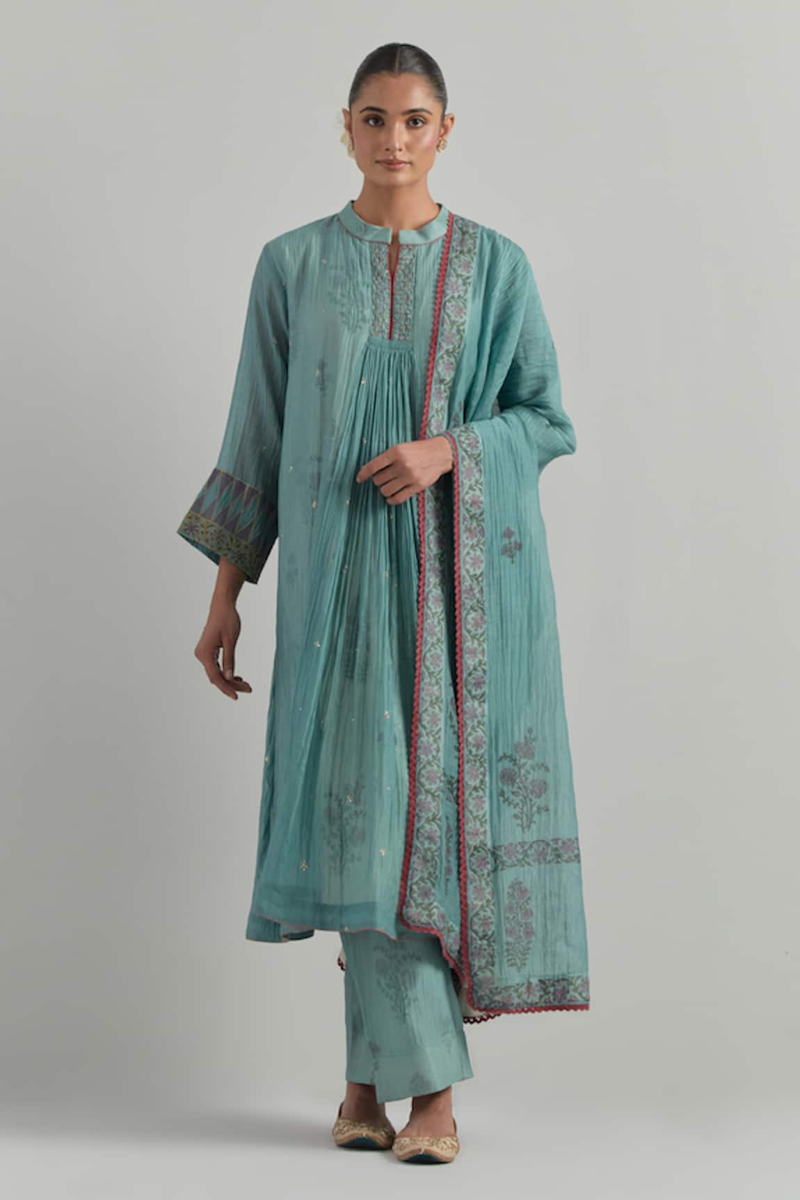 Ikshita Choudhary Sky Blue Chanderi Kurta Set 