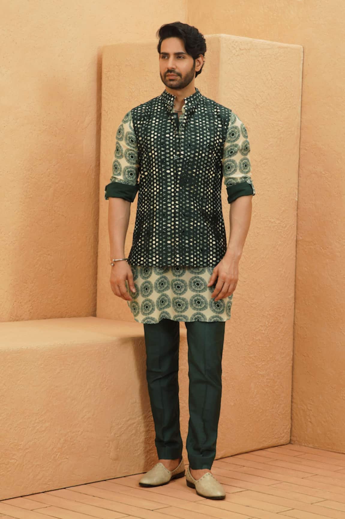 Sva By Sonam & Paras Modi Emerald Green Crepe Kurta 