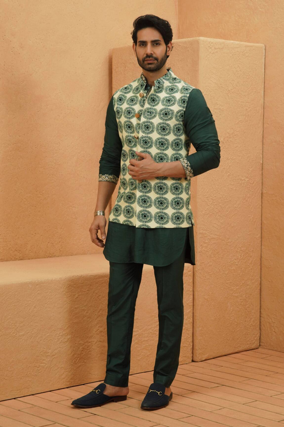 Sva By Sonam & Paras Modi Emerald Green Kurta Set 