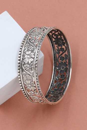 Sangeeta Boochra Designer Silver Floral Bangle