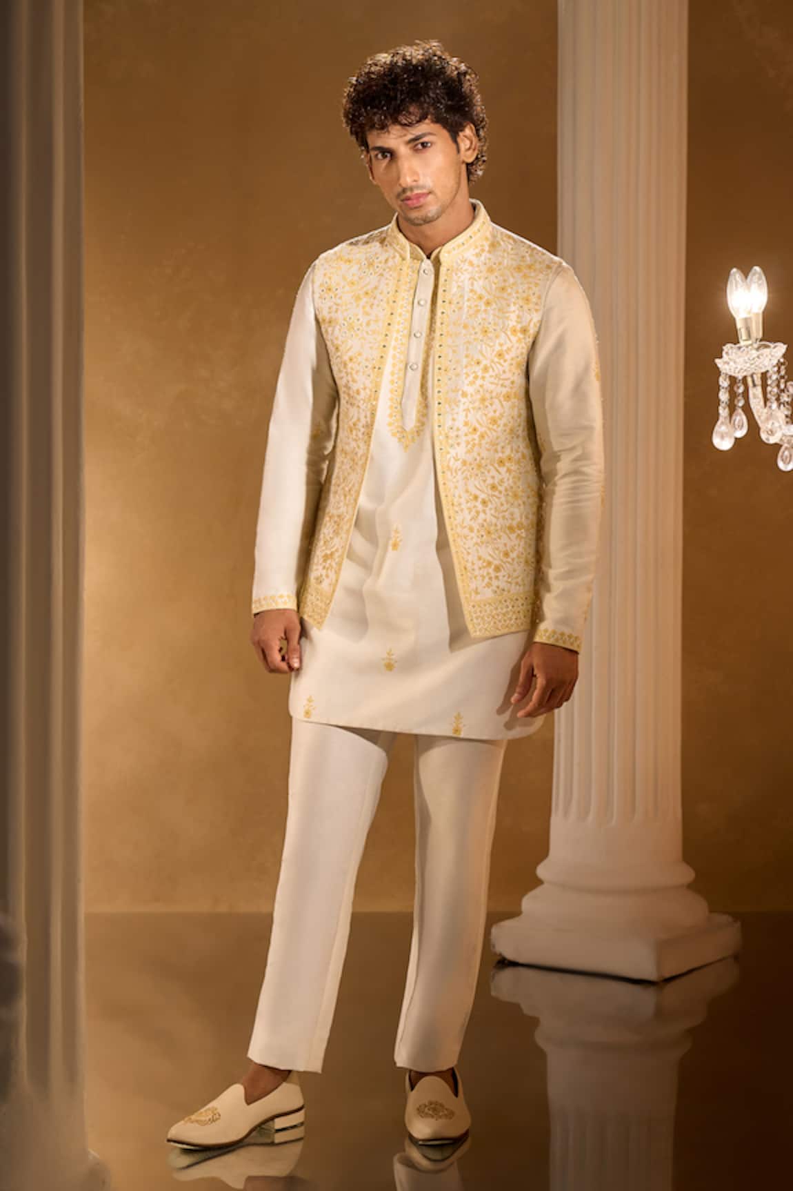 Aariyana Couture Cream Silk Bundi Kurta Set 